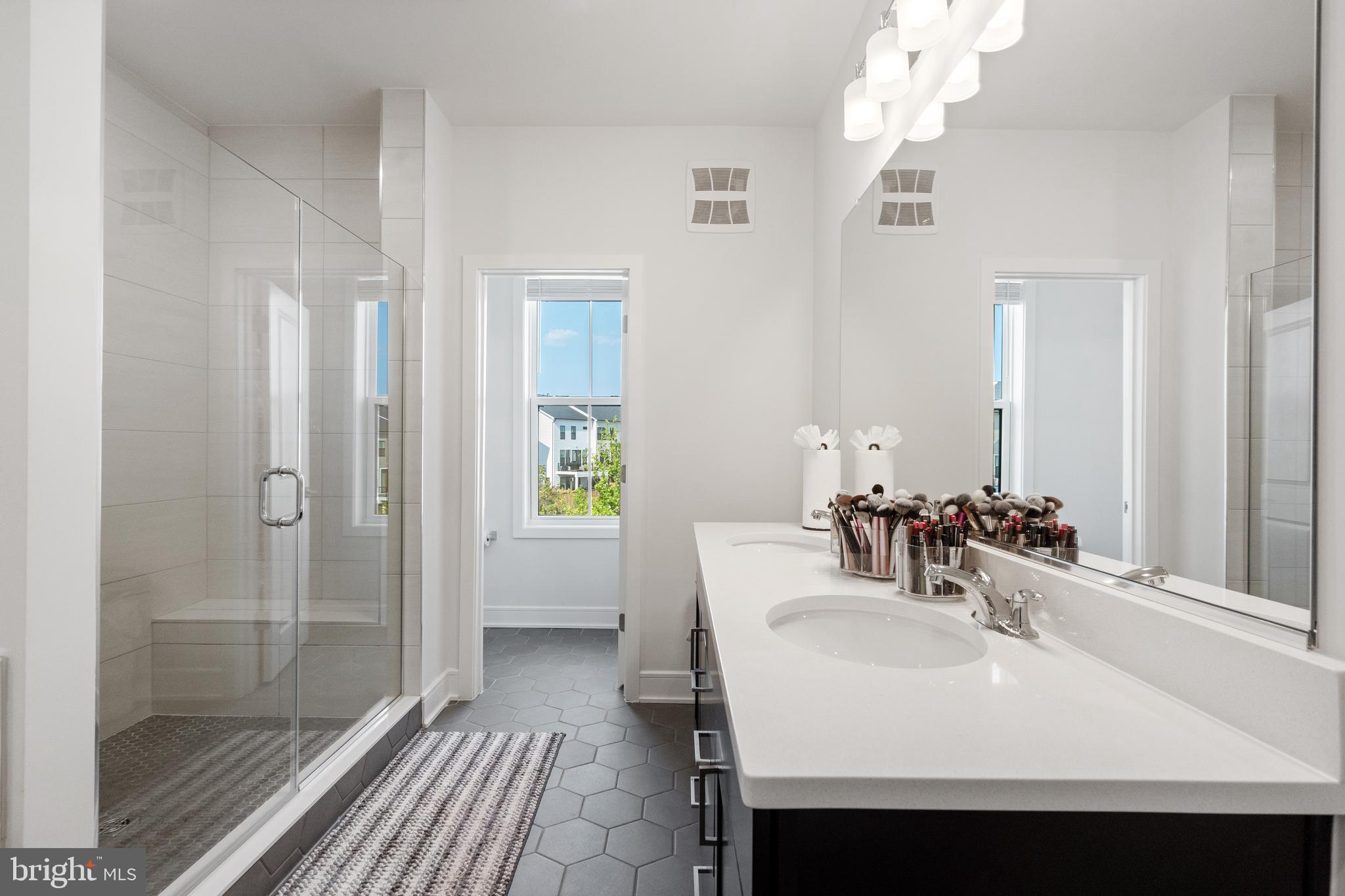 DEMOTT & SILVER - Residential