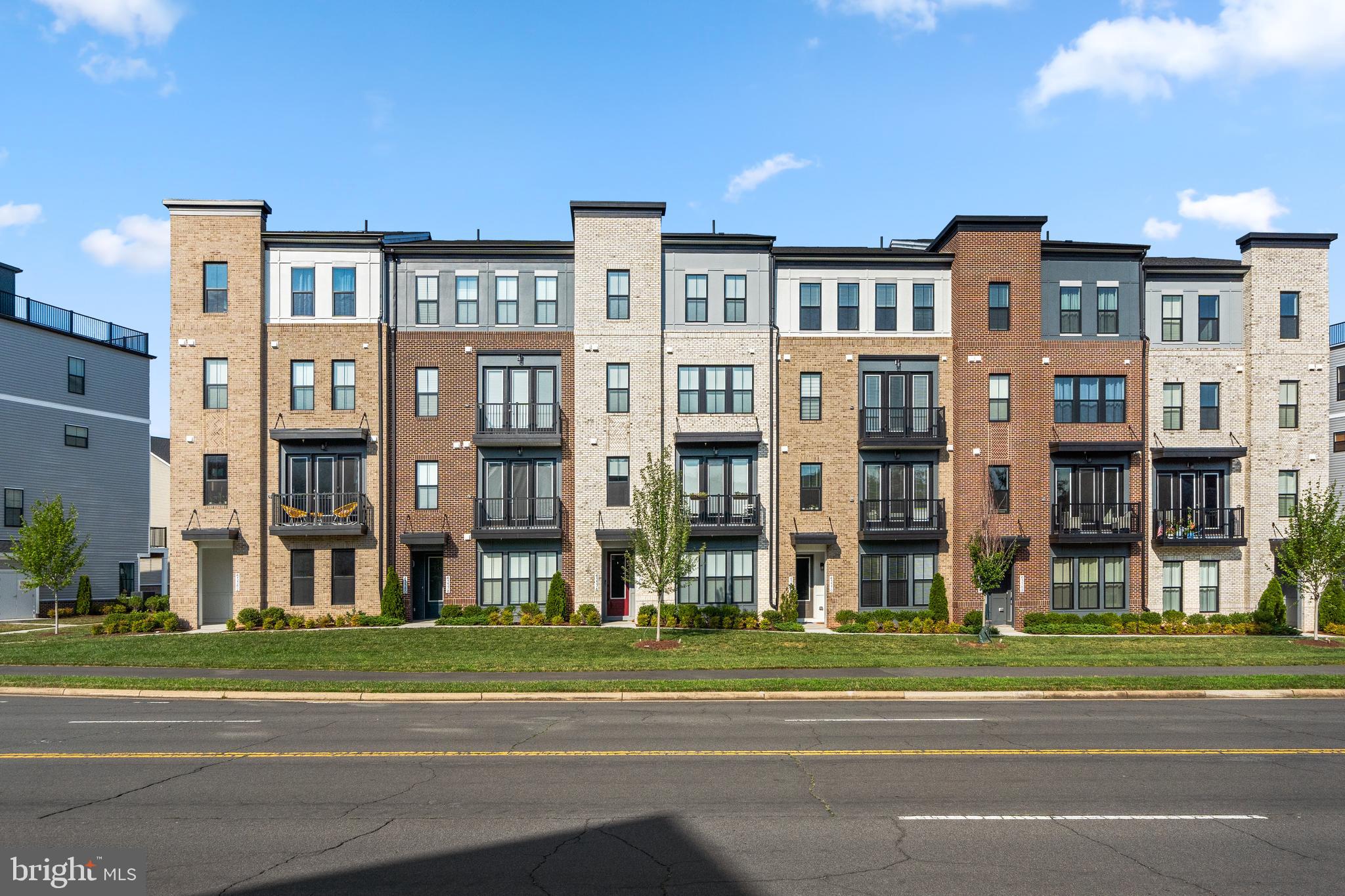 DEMOTT & SILVER - Residential