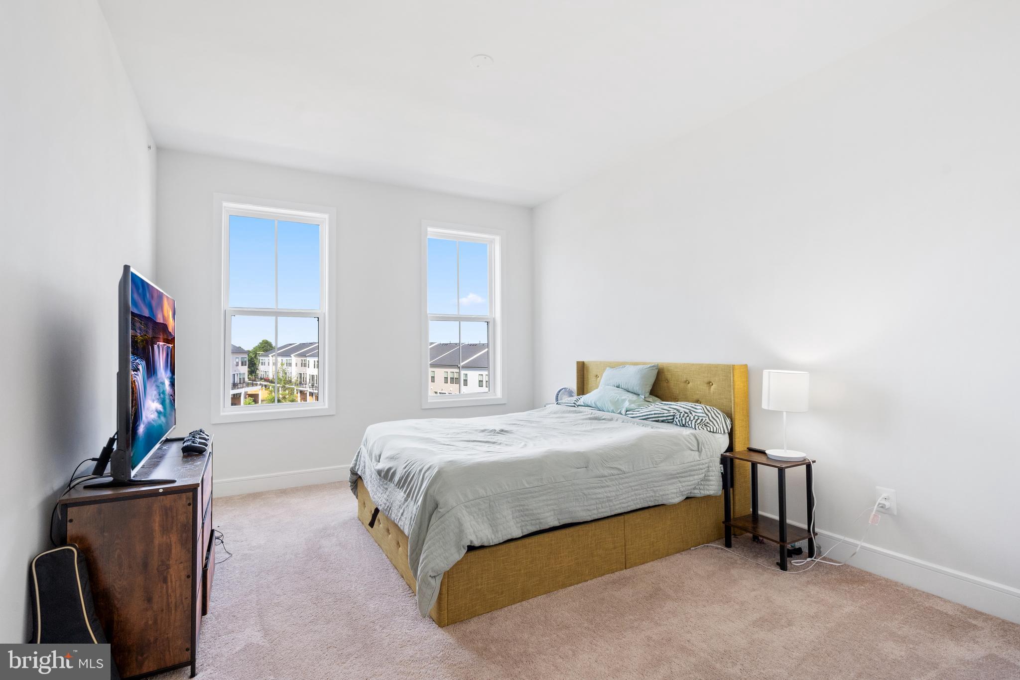 DEMOTT & SILVER - Residential