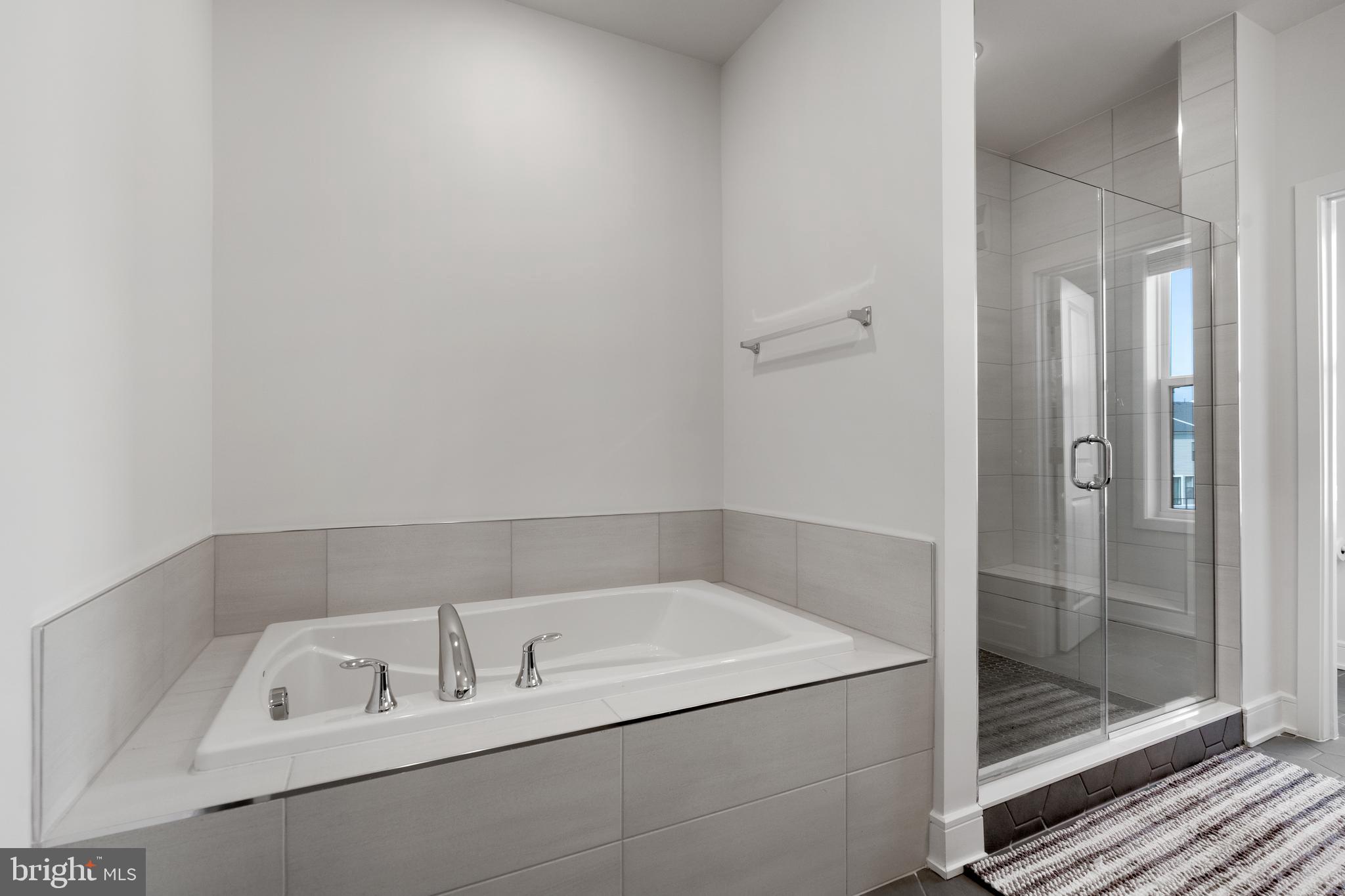 DEMOTT & SILVER - Residential