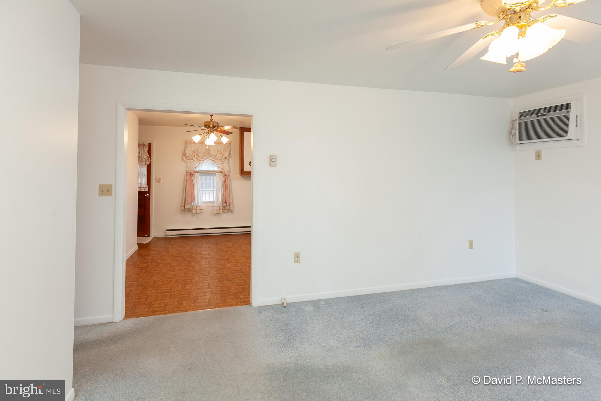 ORCHARD HILLS - Residential