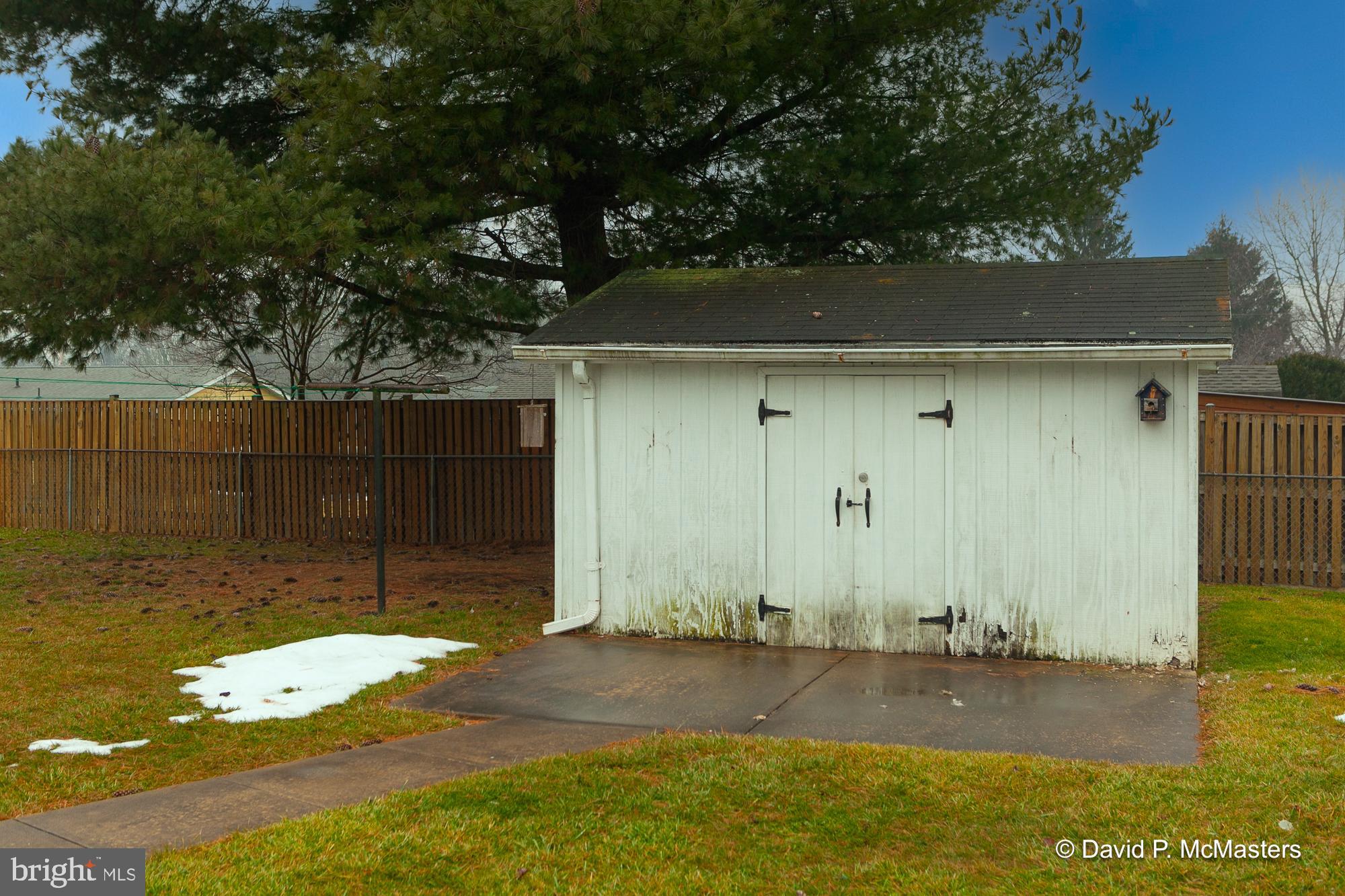 ORCHARD HILLS - Residential