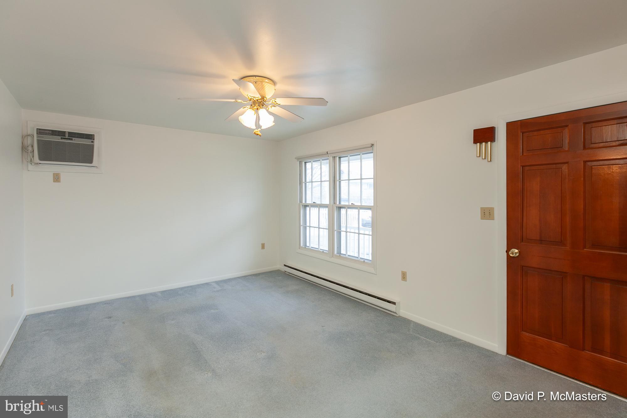 ORCHARD HILLS - Residential