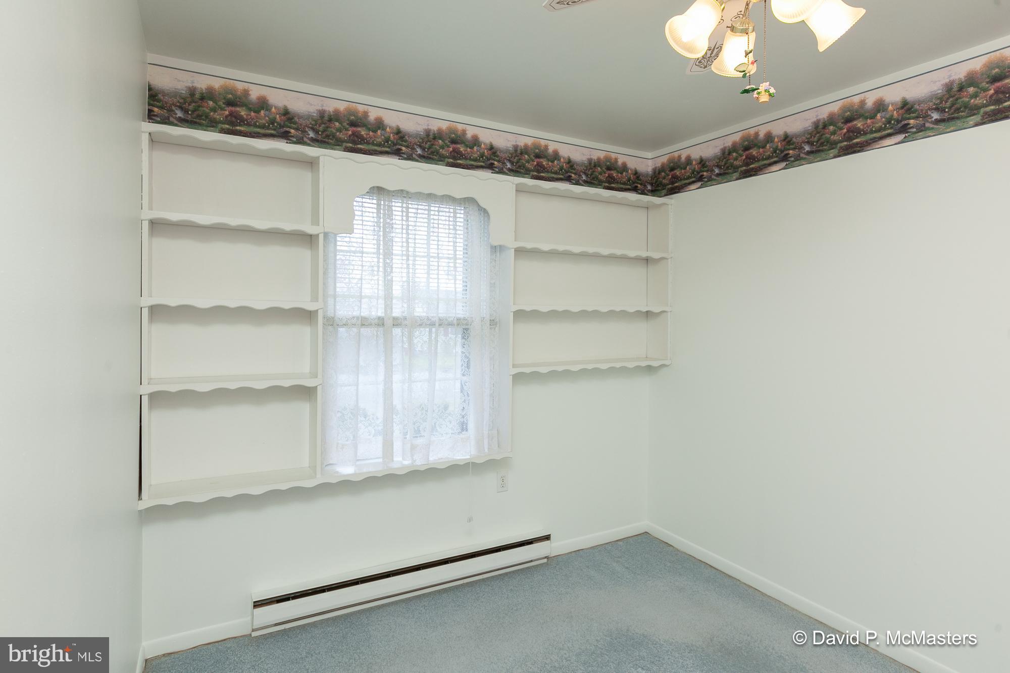 ORCHARD HILLS - Residential