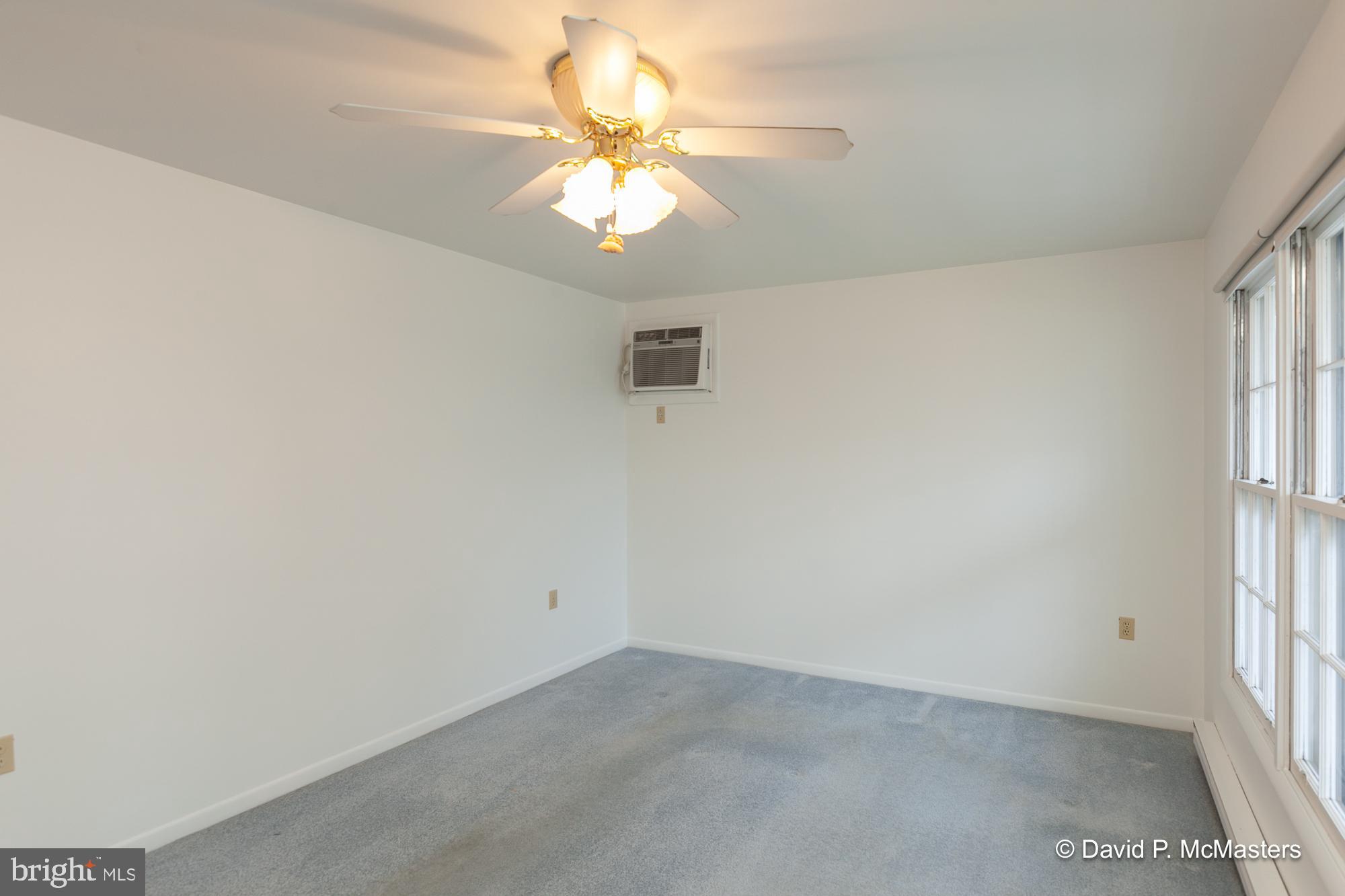 ORCHARD HILLS - Residential