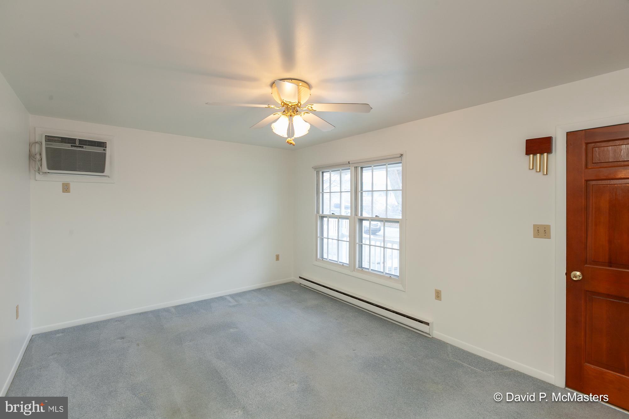 ORCHARD HILLS - Residential