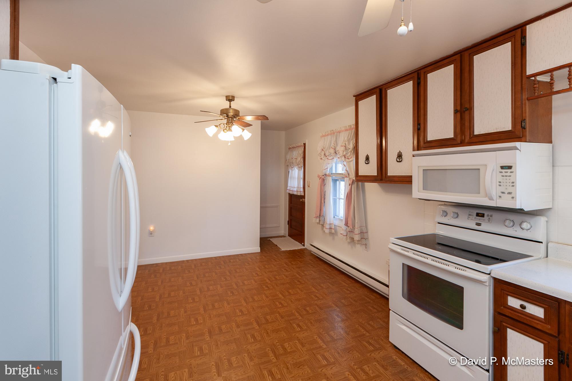 ORCHARD HILLS - Residential