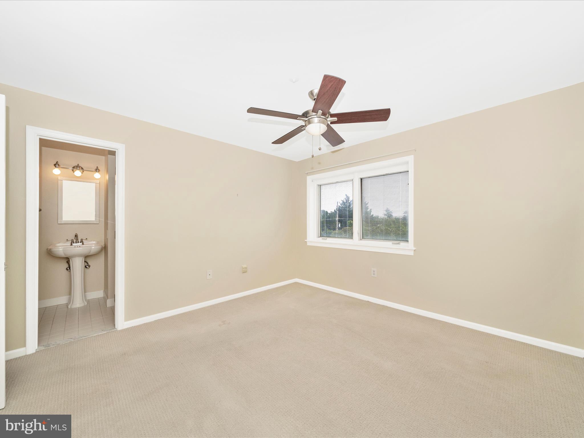 FAIRFIELD - Residential