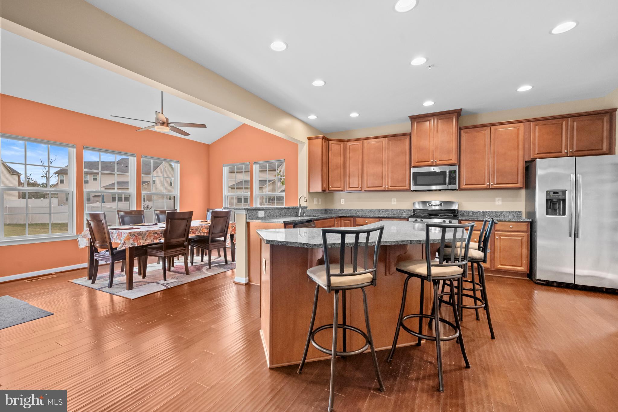 AUTUMN HILLS - Residential