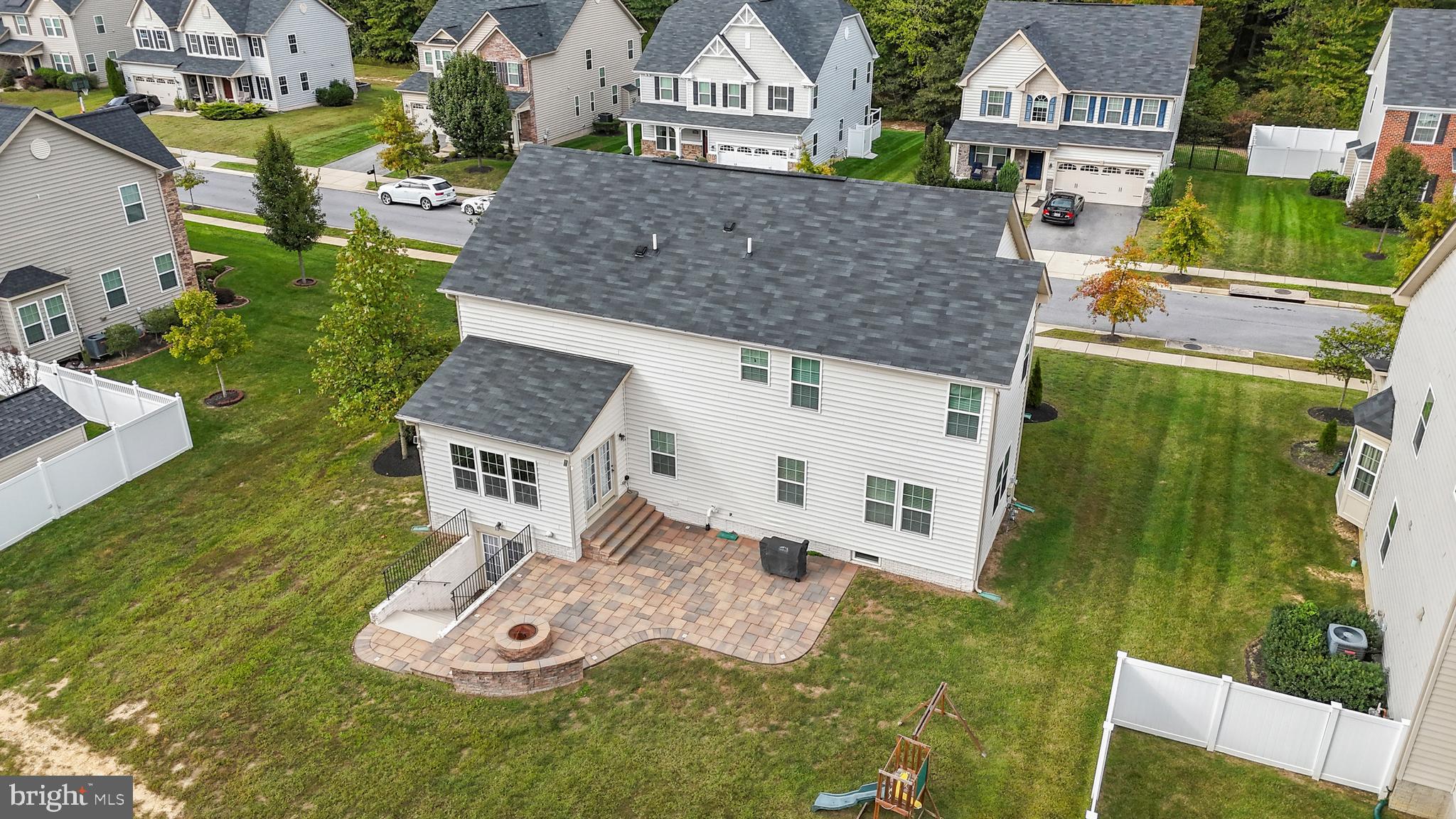 AUTUMN HILLS - Residential