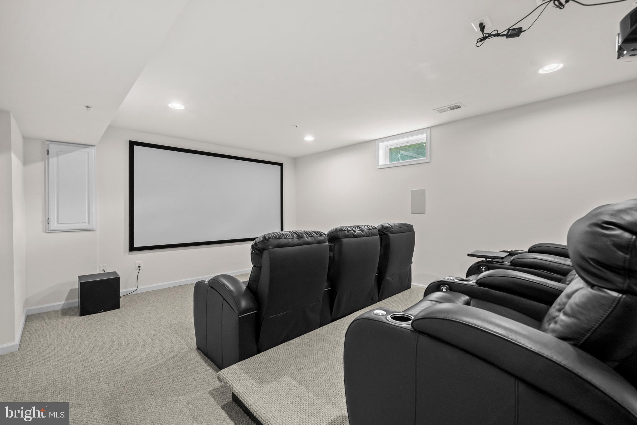 AUTUMN HILLS - Residential