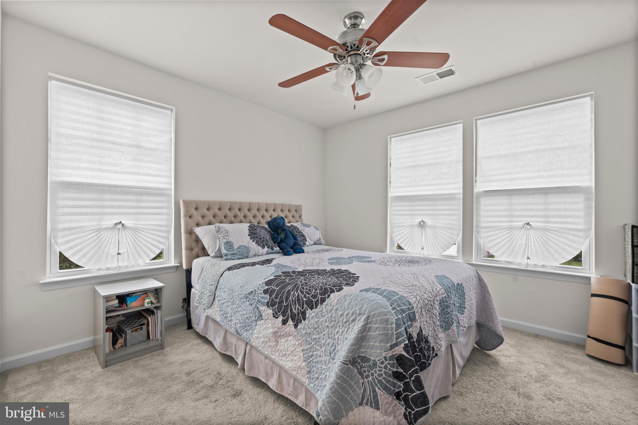 AUTUMN HILLS - Residential