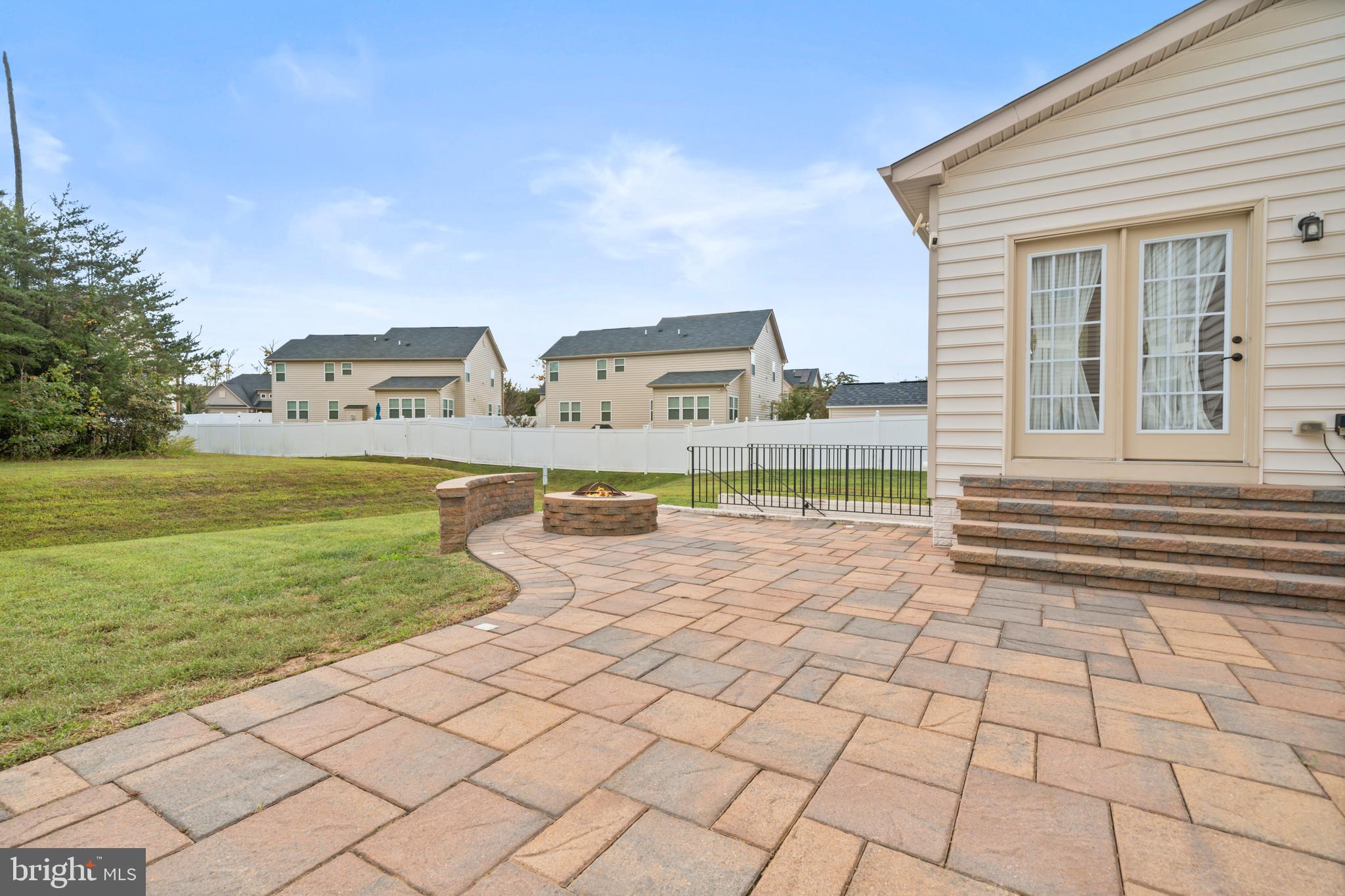 AUTUMN HILLS - Residential