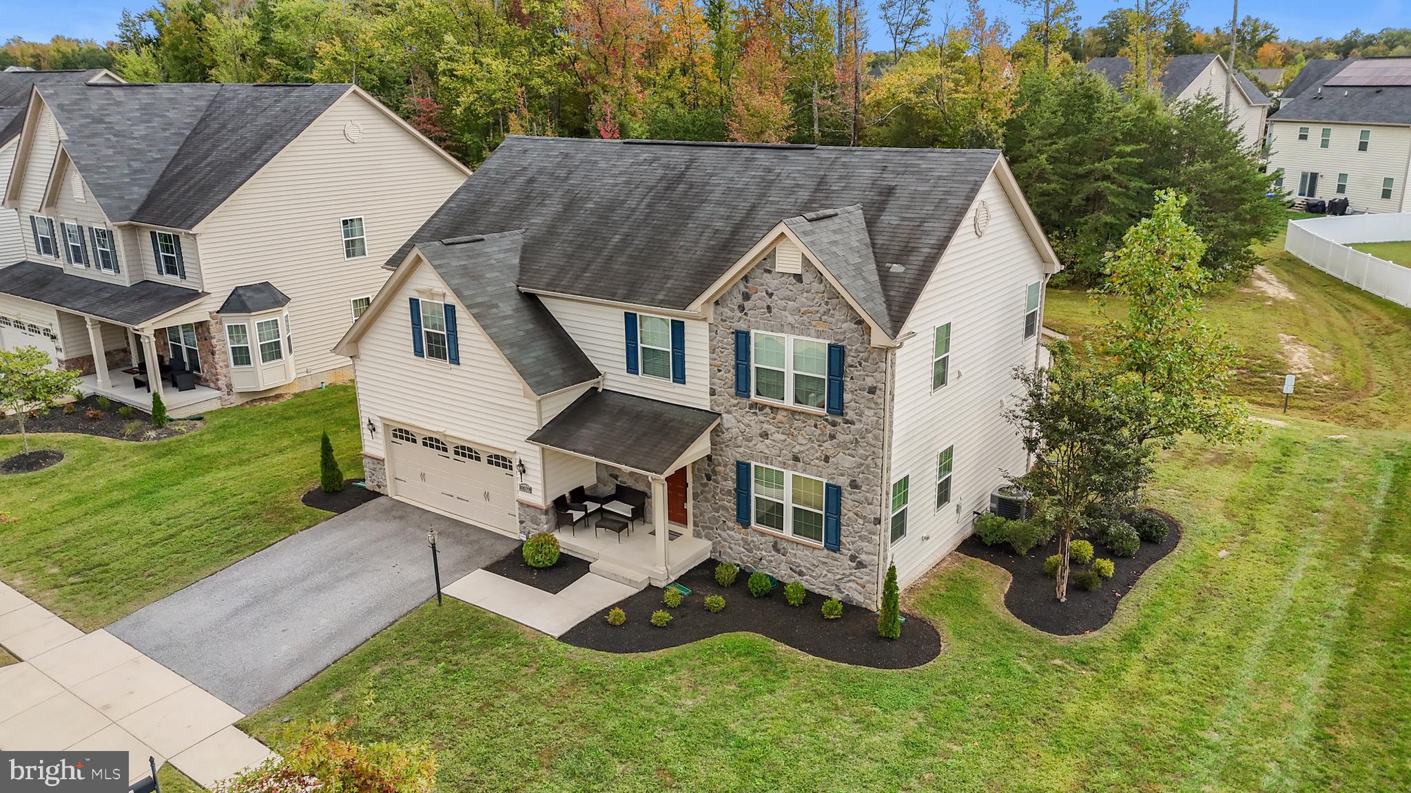 AUTUMN HILLS - Residential