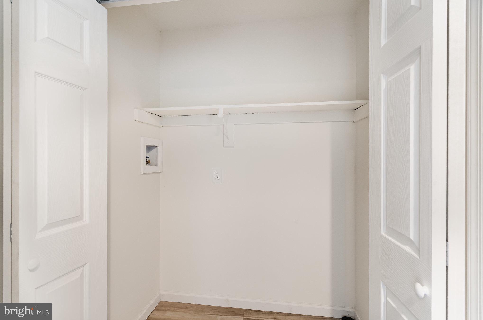 WILLOW STREET - Residential