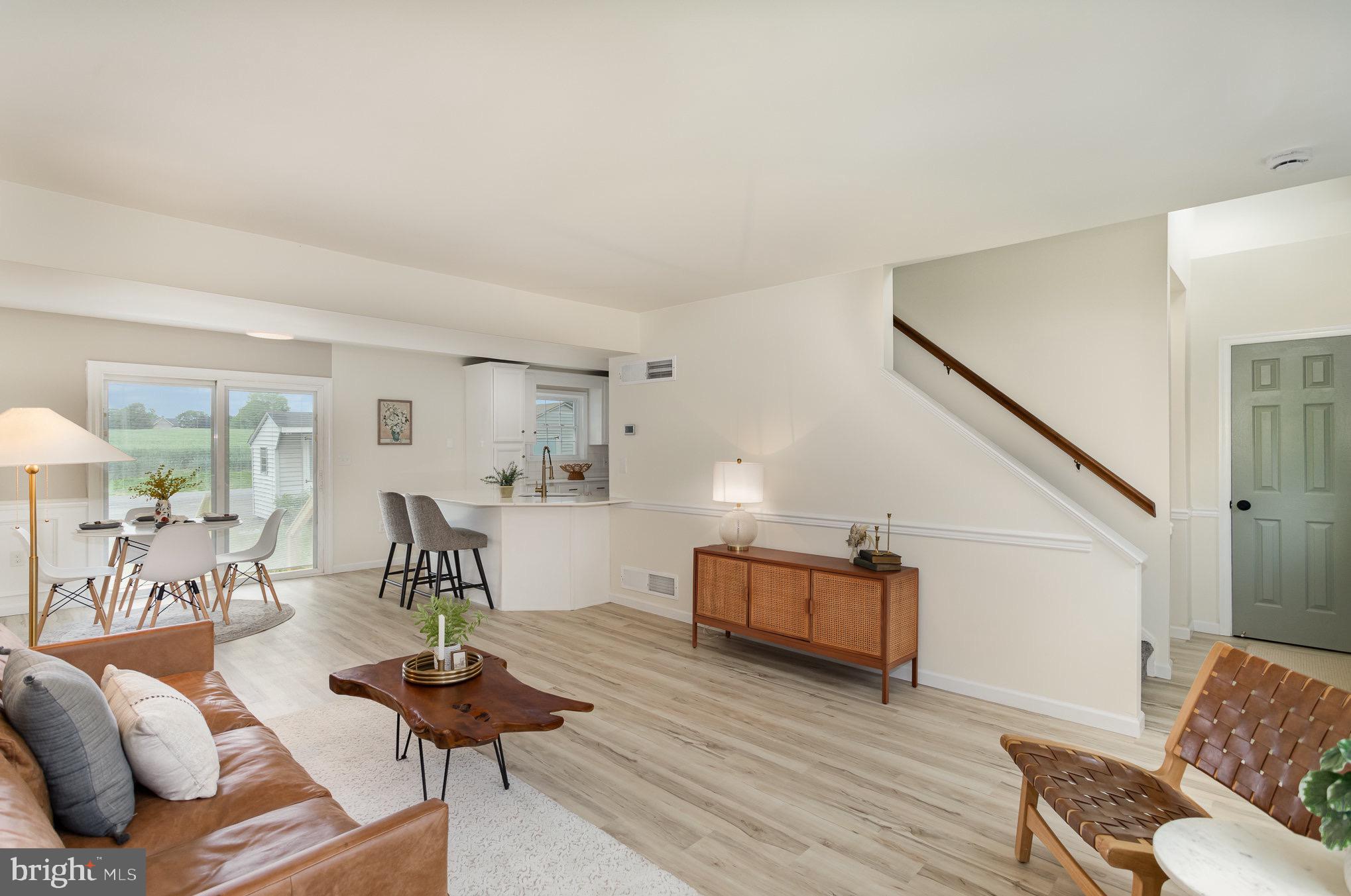 WILLOW STREET - Residential