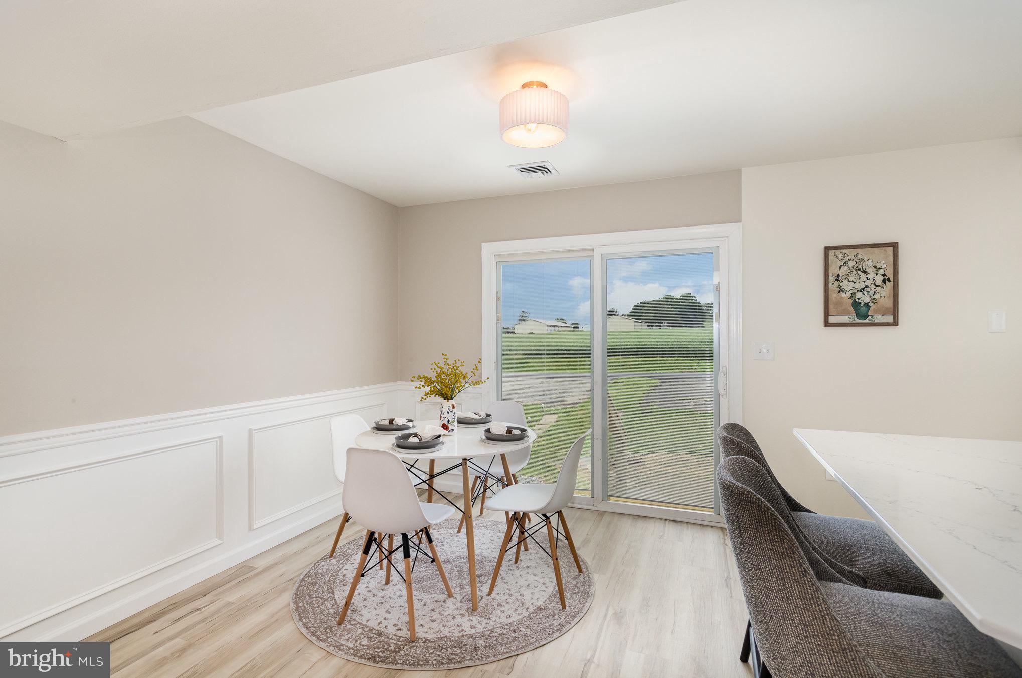 WILLOW STREET - Residential