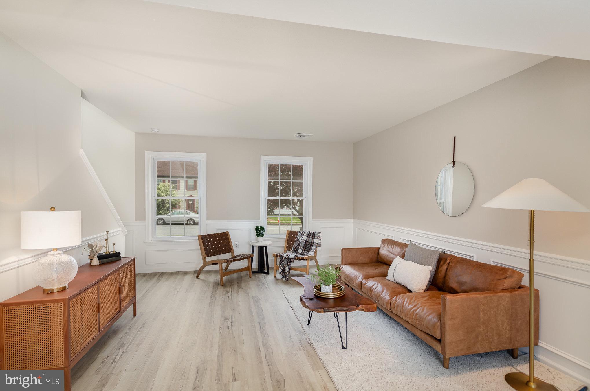 WILLOW STREET - Residential