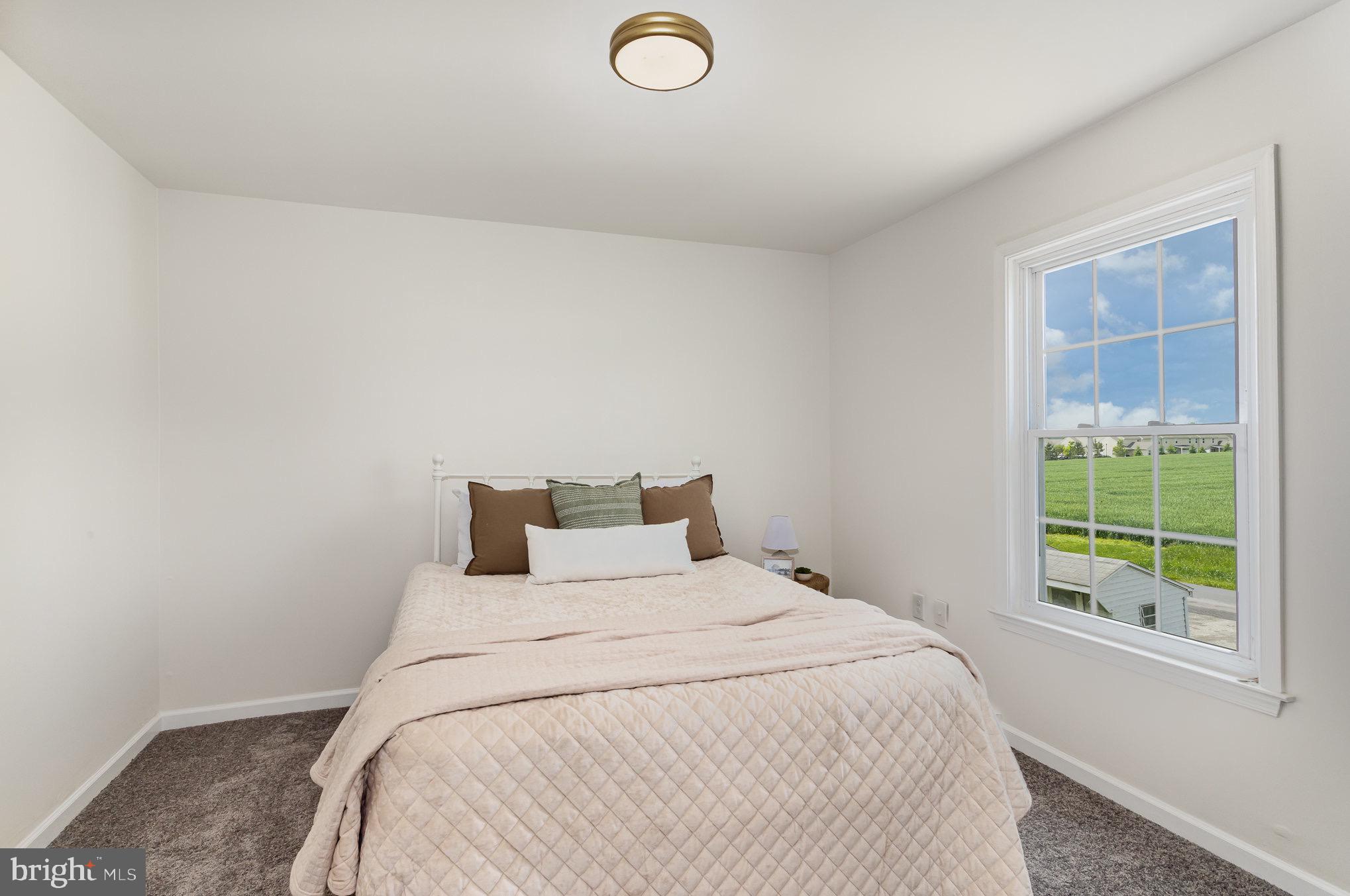 WILLOW STREET - Residential