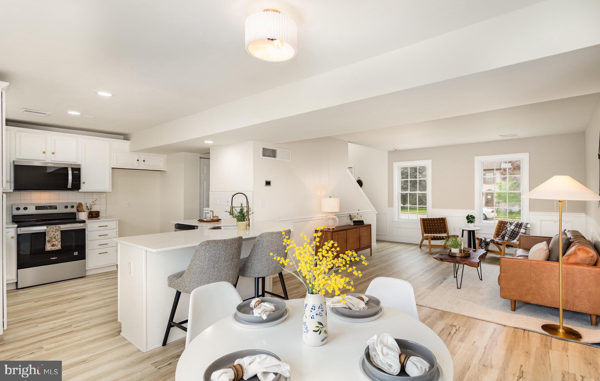 WILLOW STREET - Residential