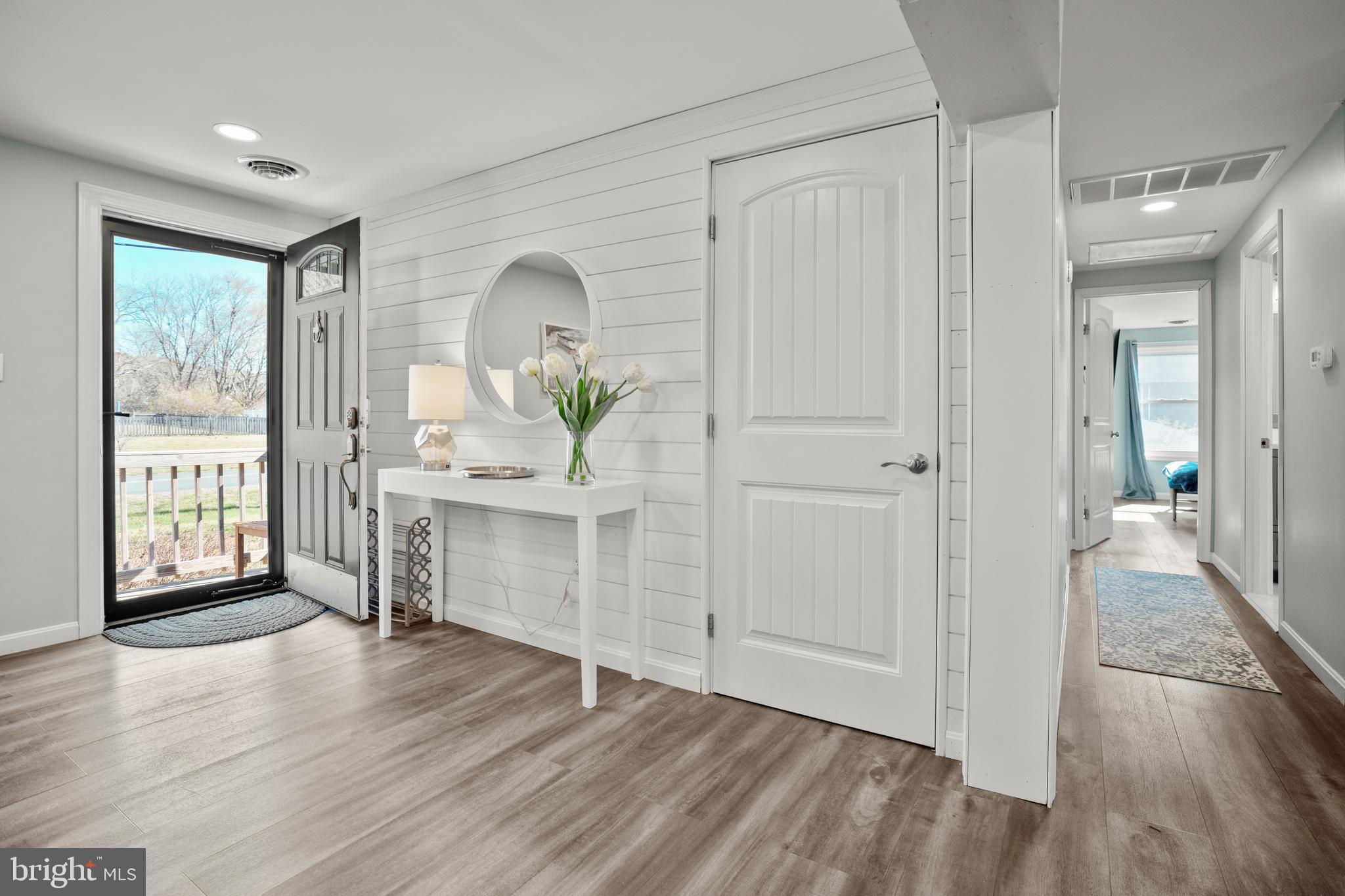 BONNIE BROOK - Residential