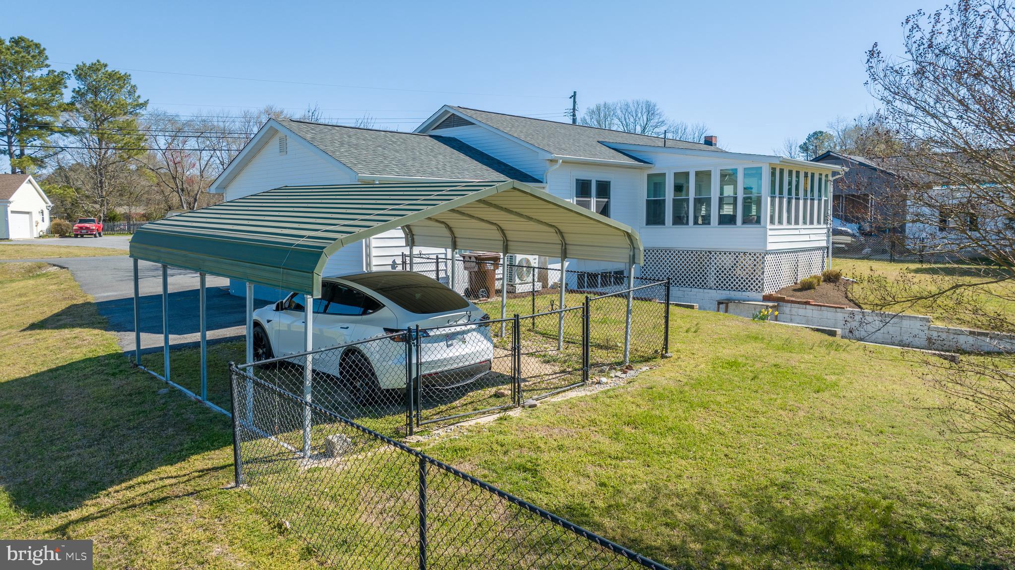 BONNIE BROOK - Residential