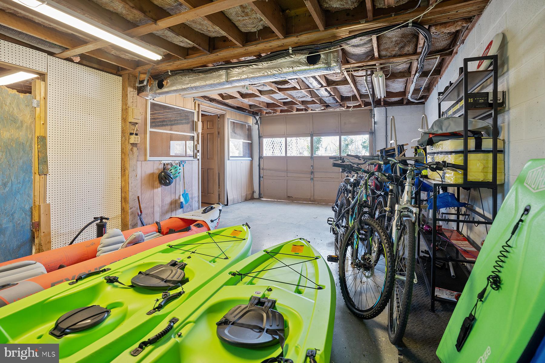 BONNIE BROOK - Residential