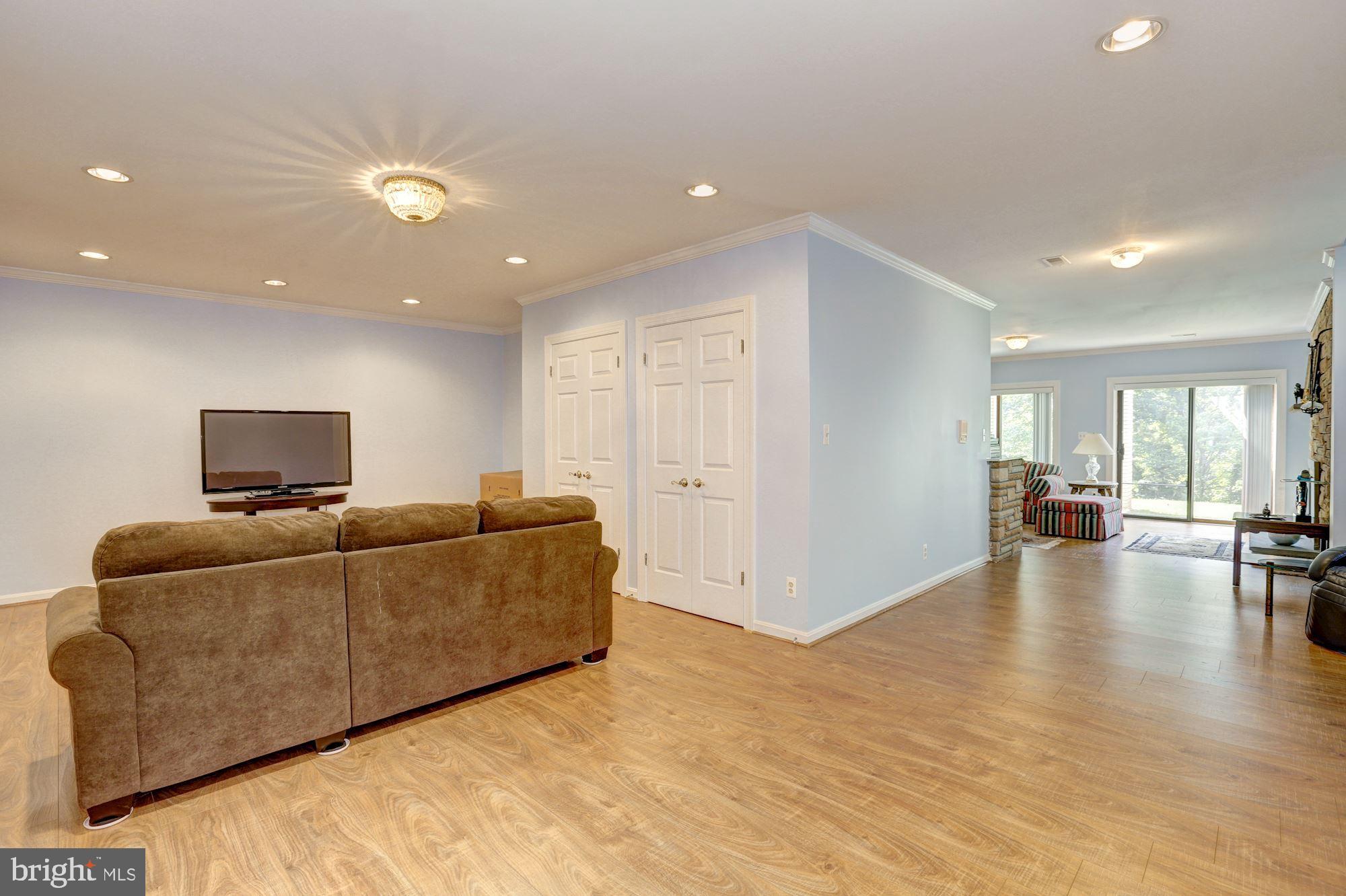 FARMINGTON - Residential