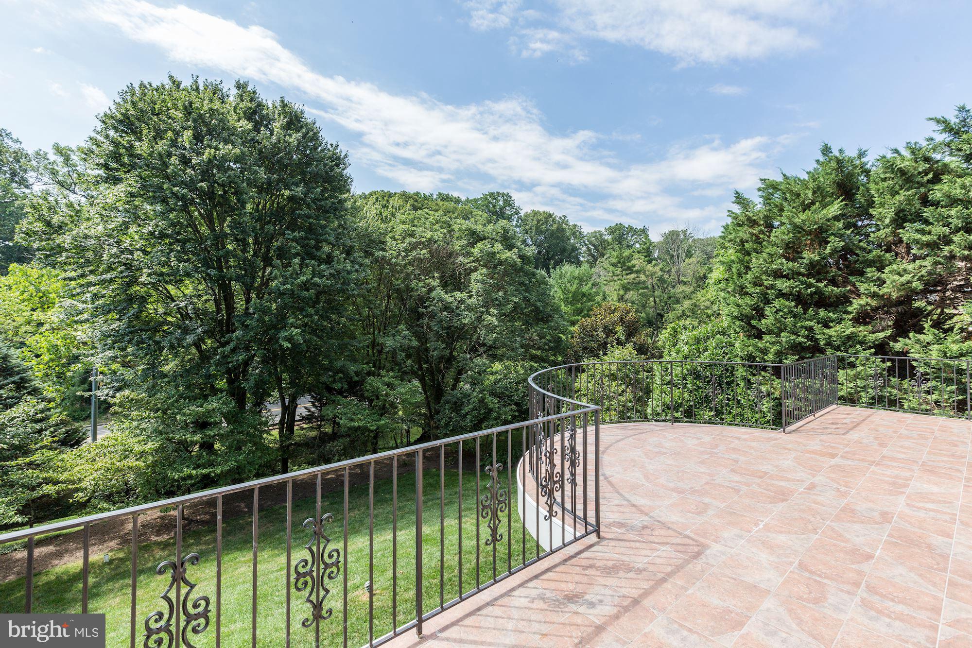 FARMINGTON - Residential