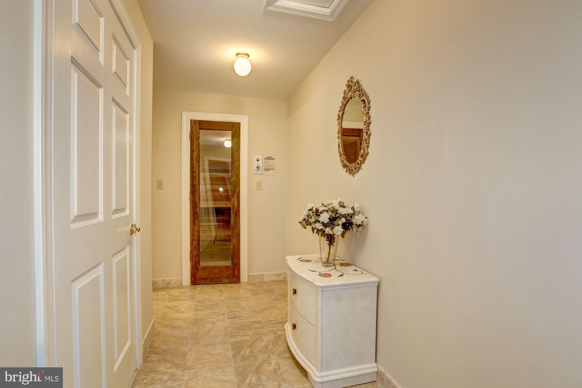 FARMINGTON - Residential