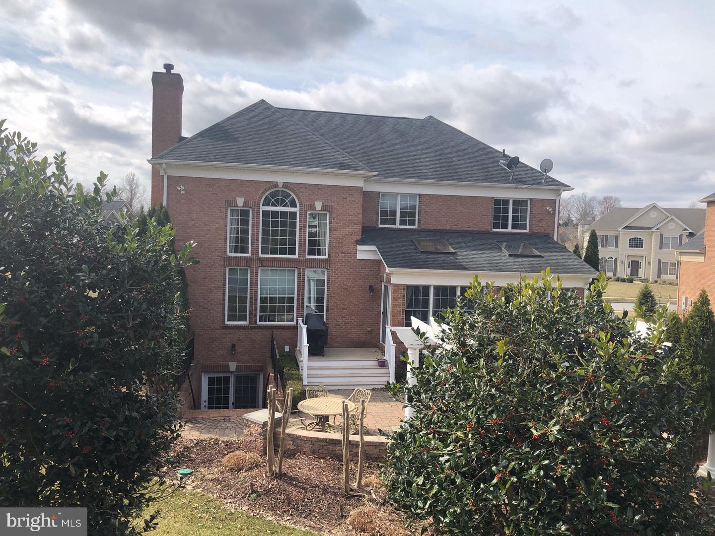 MARLBORO RIDGE - Residential