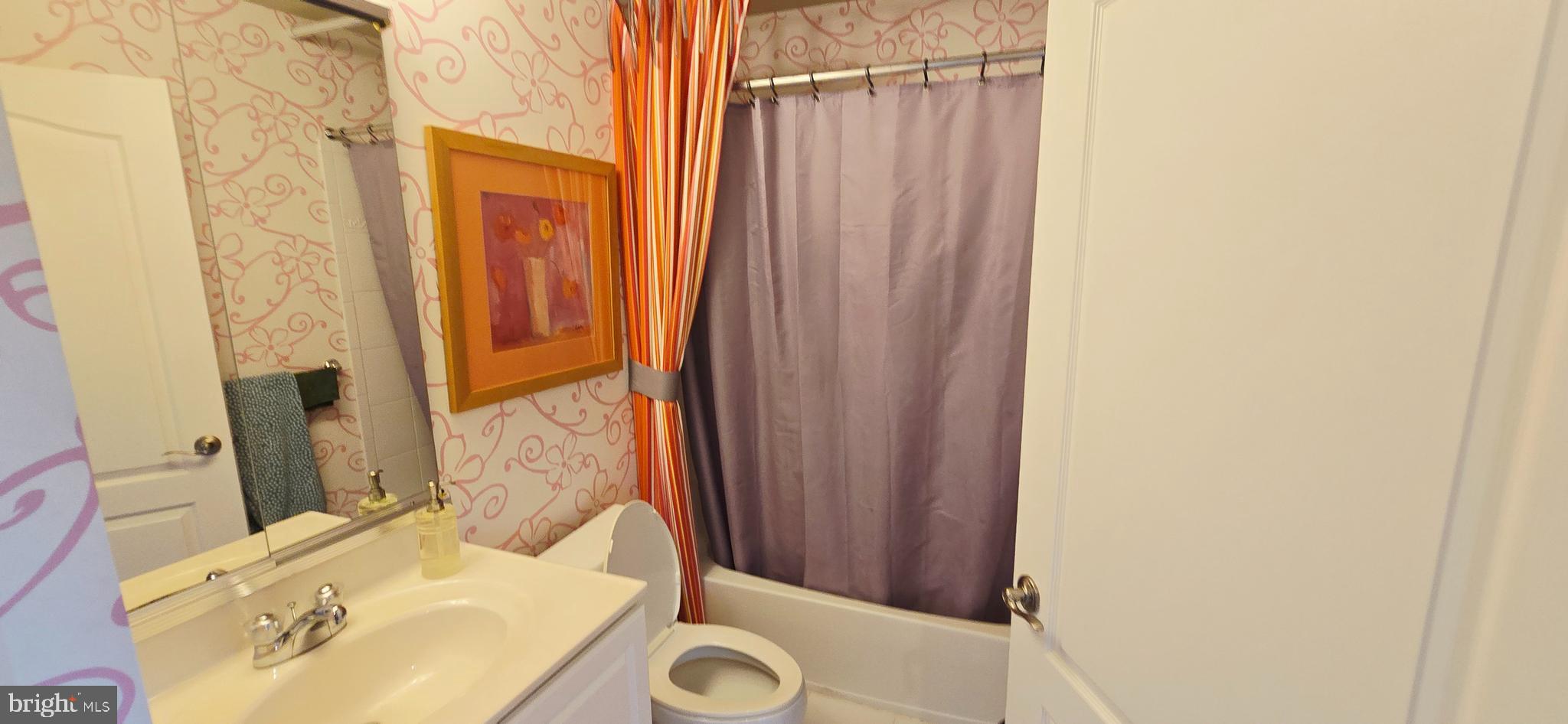 MARLBORO RIDGE - Residential