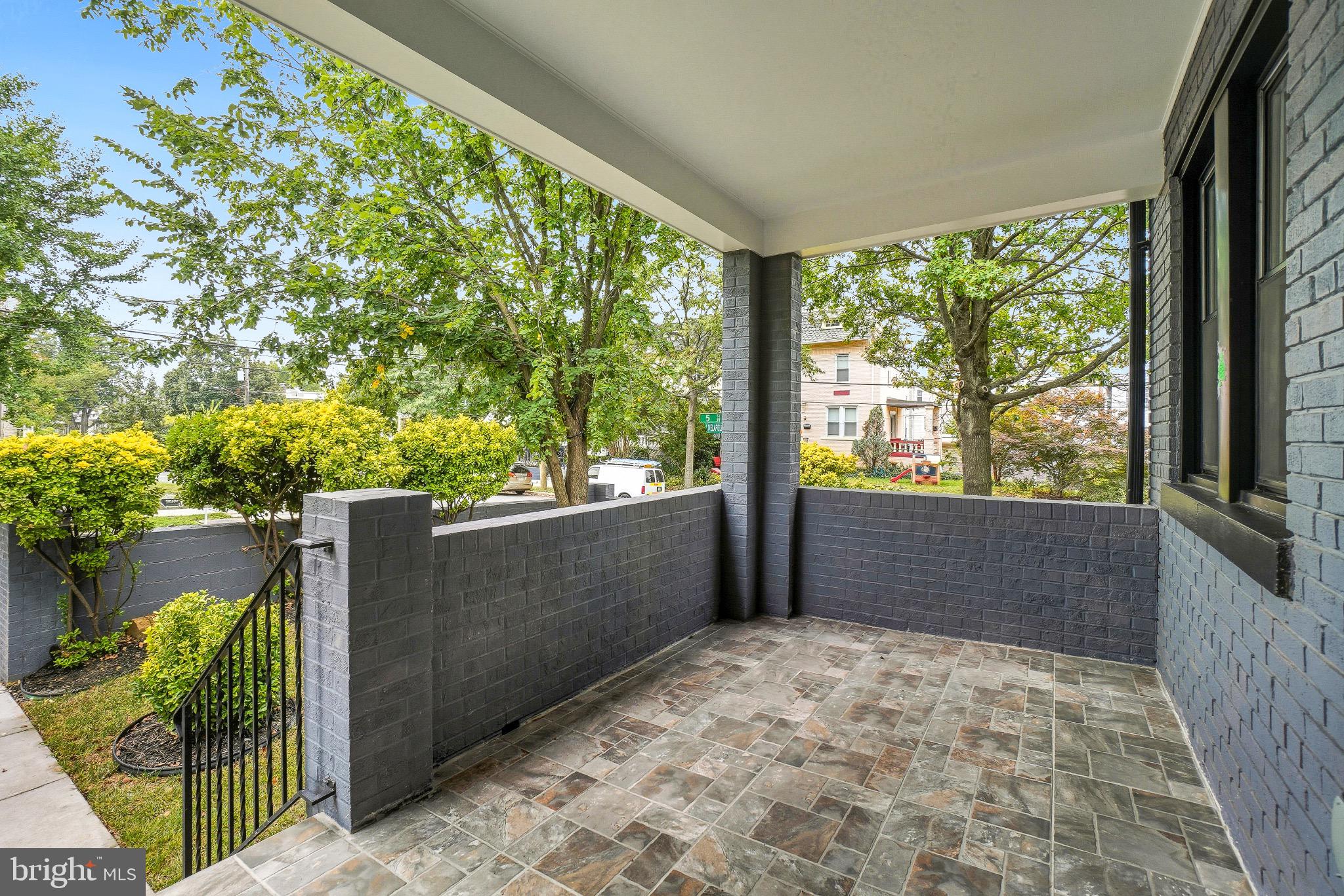 461 DELAFIELD PLACE NW