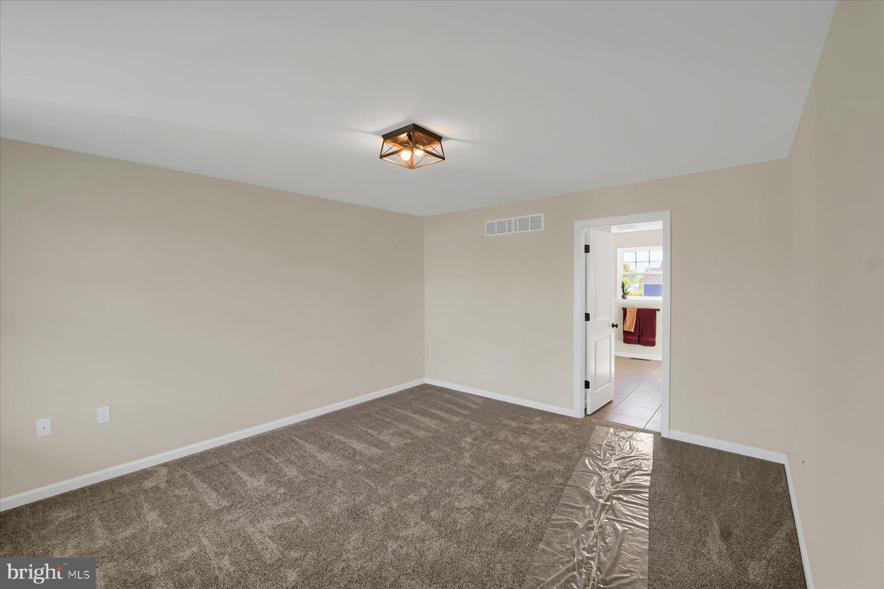 FOREST HEIGHTS - Residential