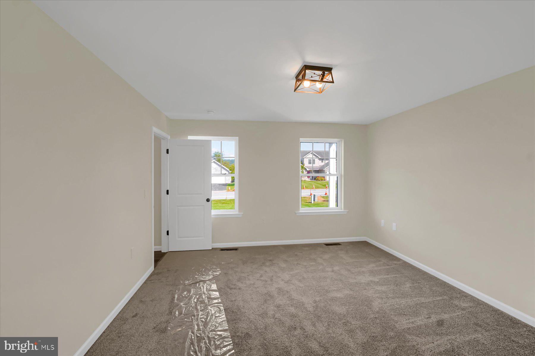 FOREST HEIGHTS - Residential