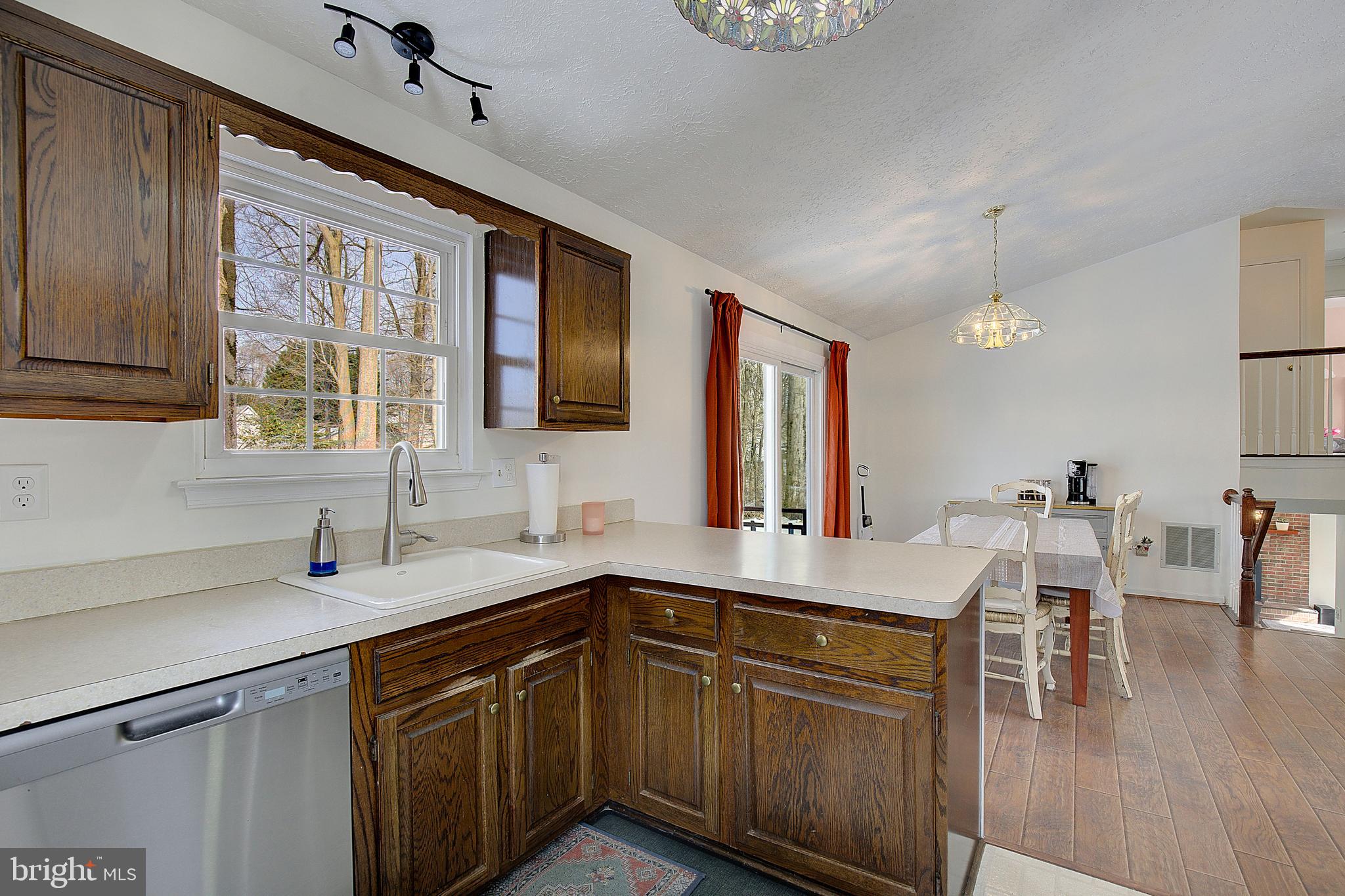 BROOKESIDE - Residential