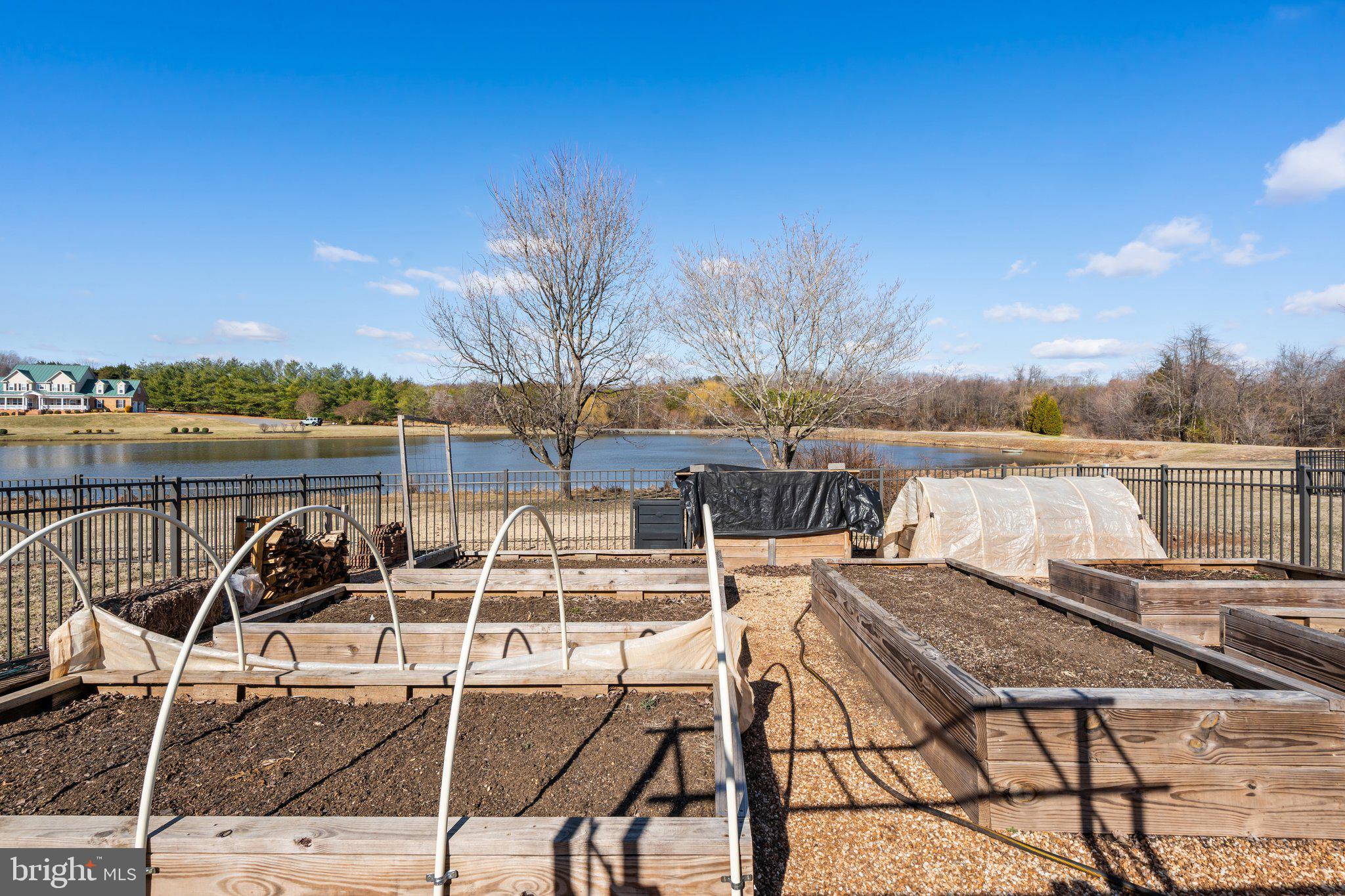 CEDARBROOKE - Residential