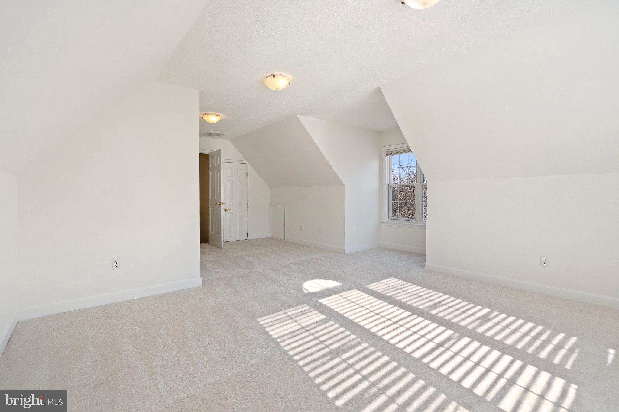 CEDARBROOKE - Residential