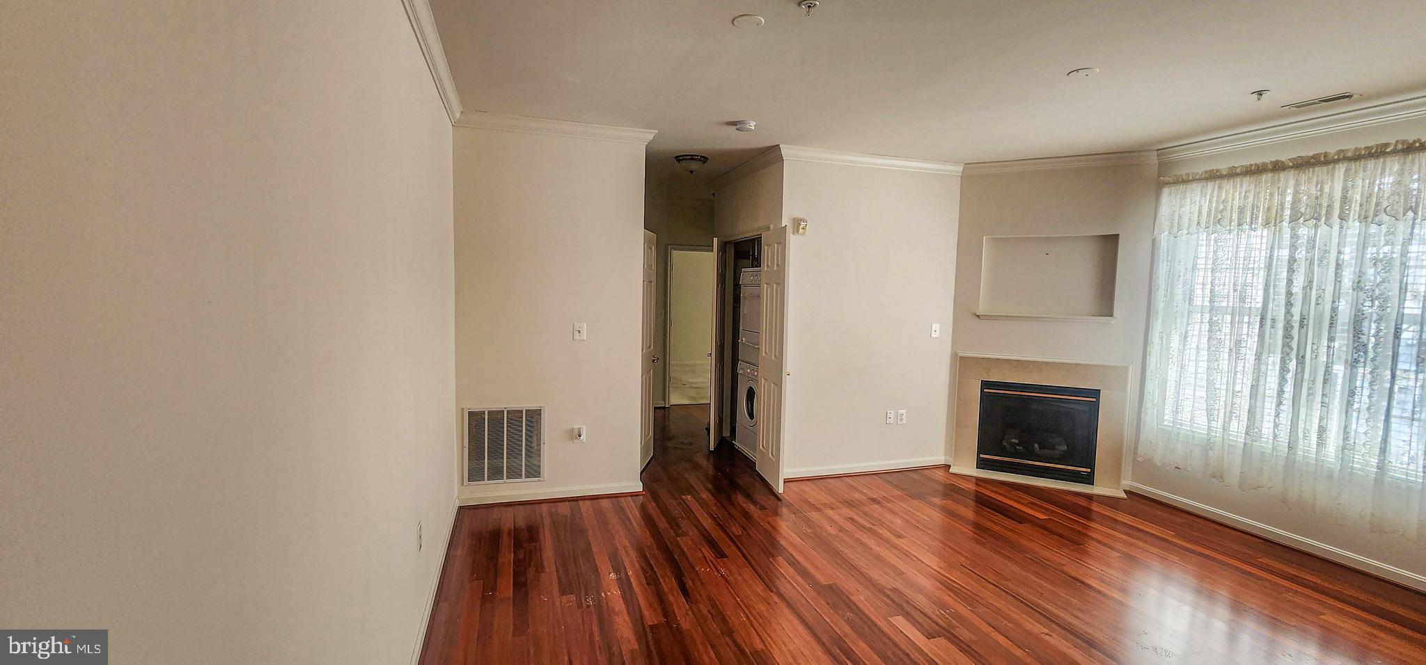 HOMELAND - Residential