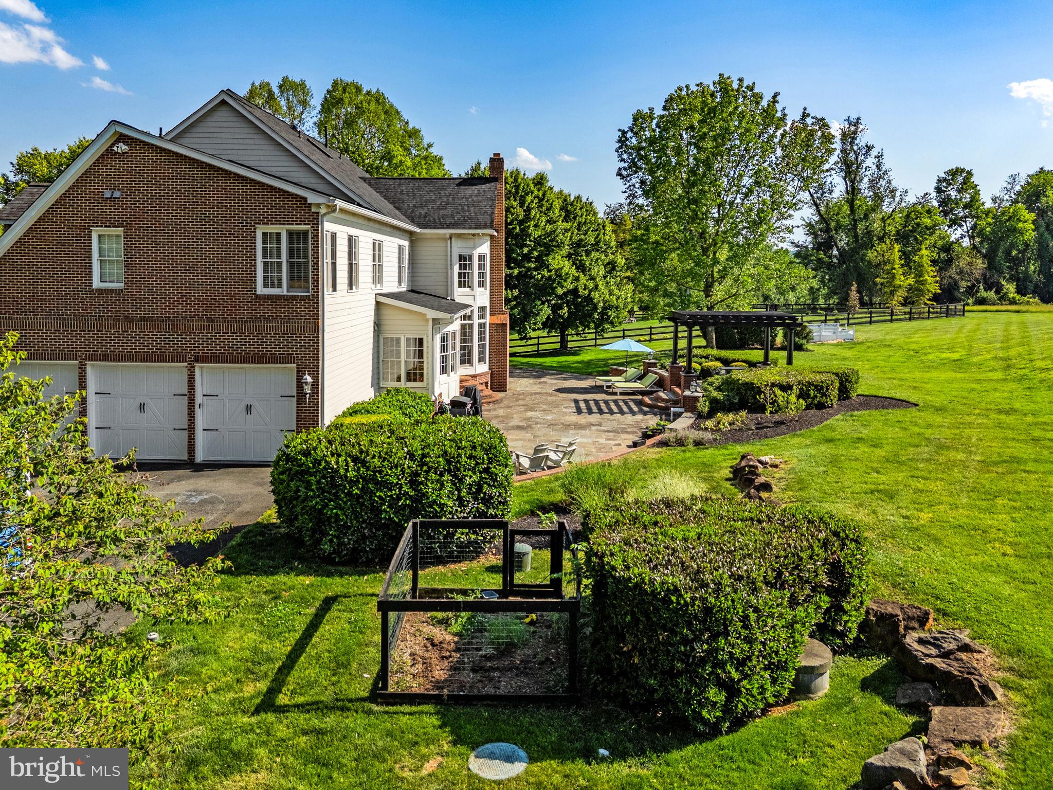 BEACON HILL - Residential