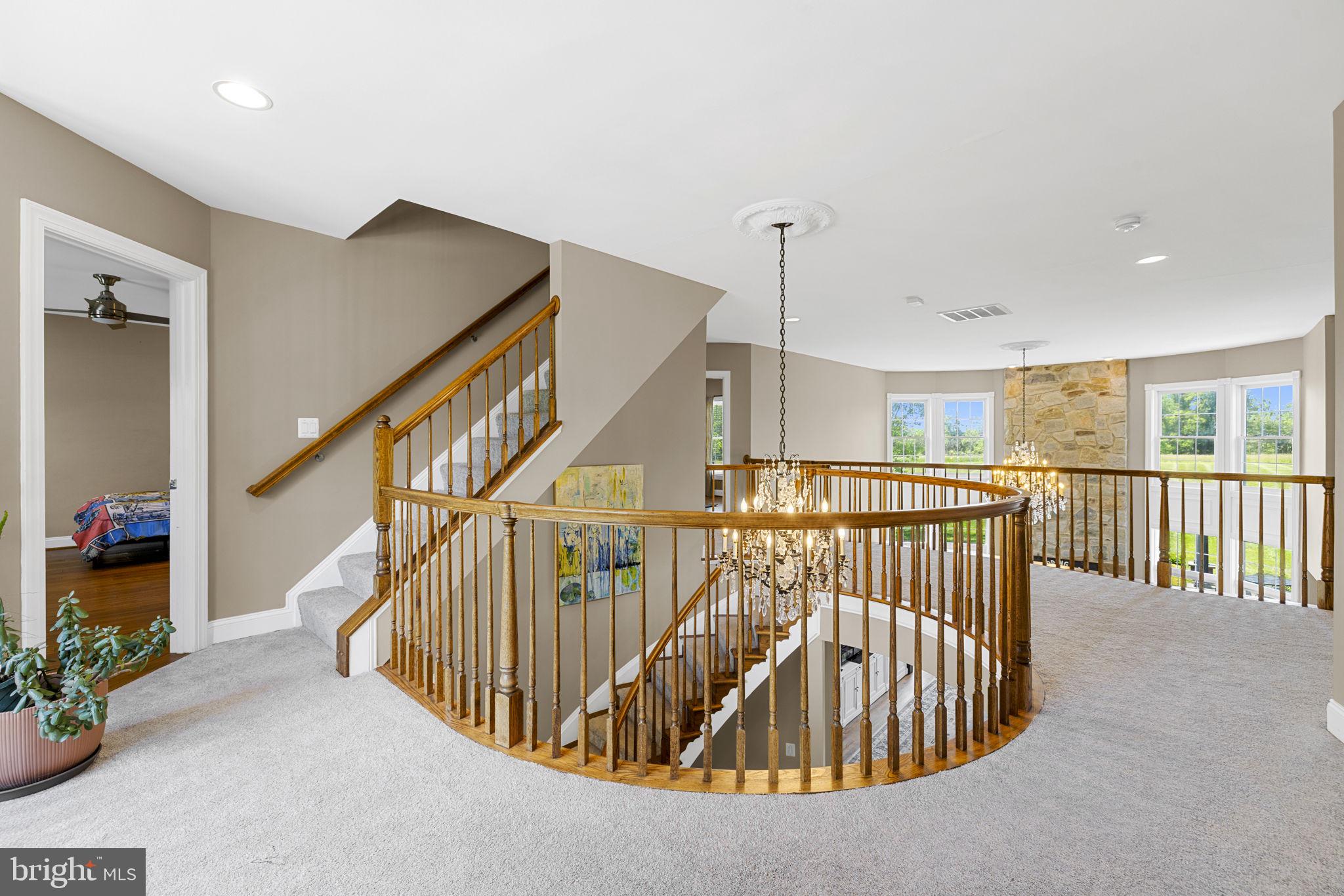 BEACON HILL - Residential