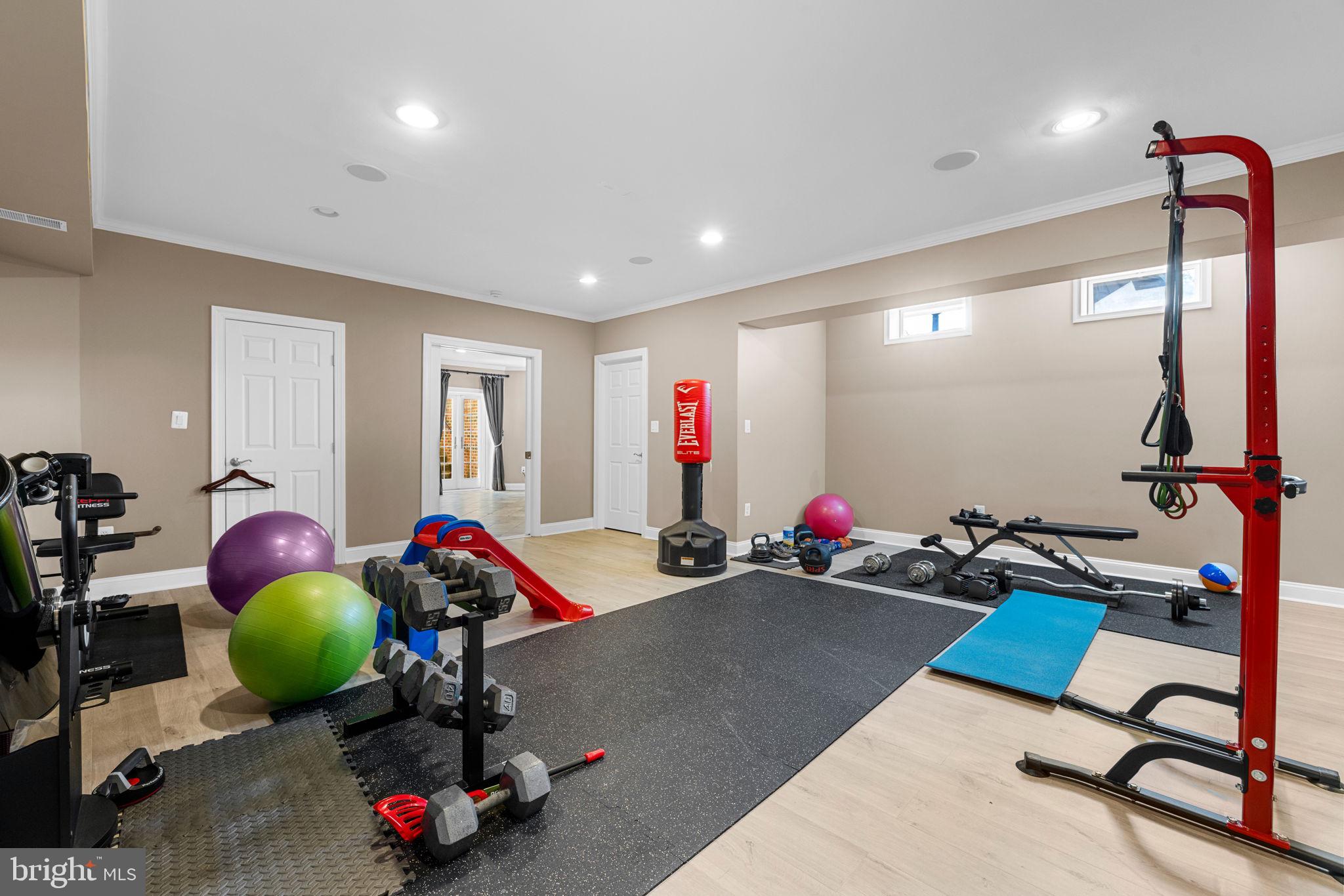 BEACON HILL - Residential