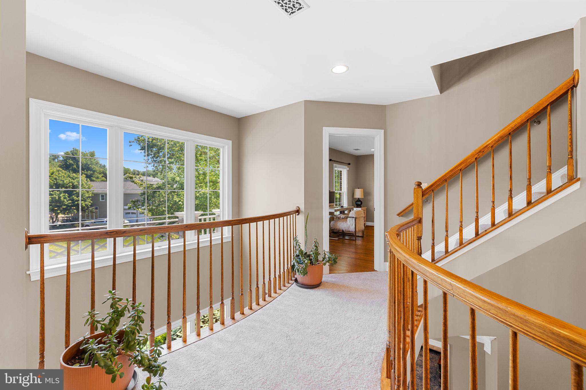 BEACON HILL - Residential
