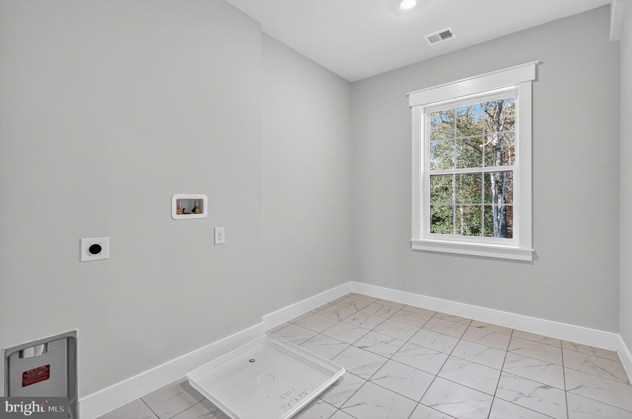 GLENN DALE - Residential