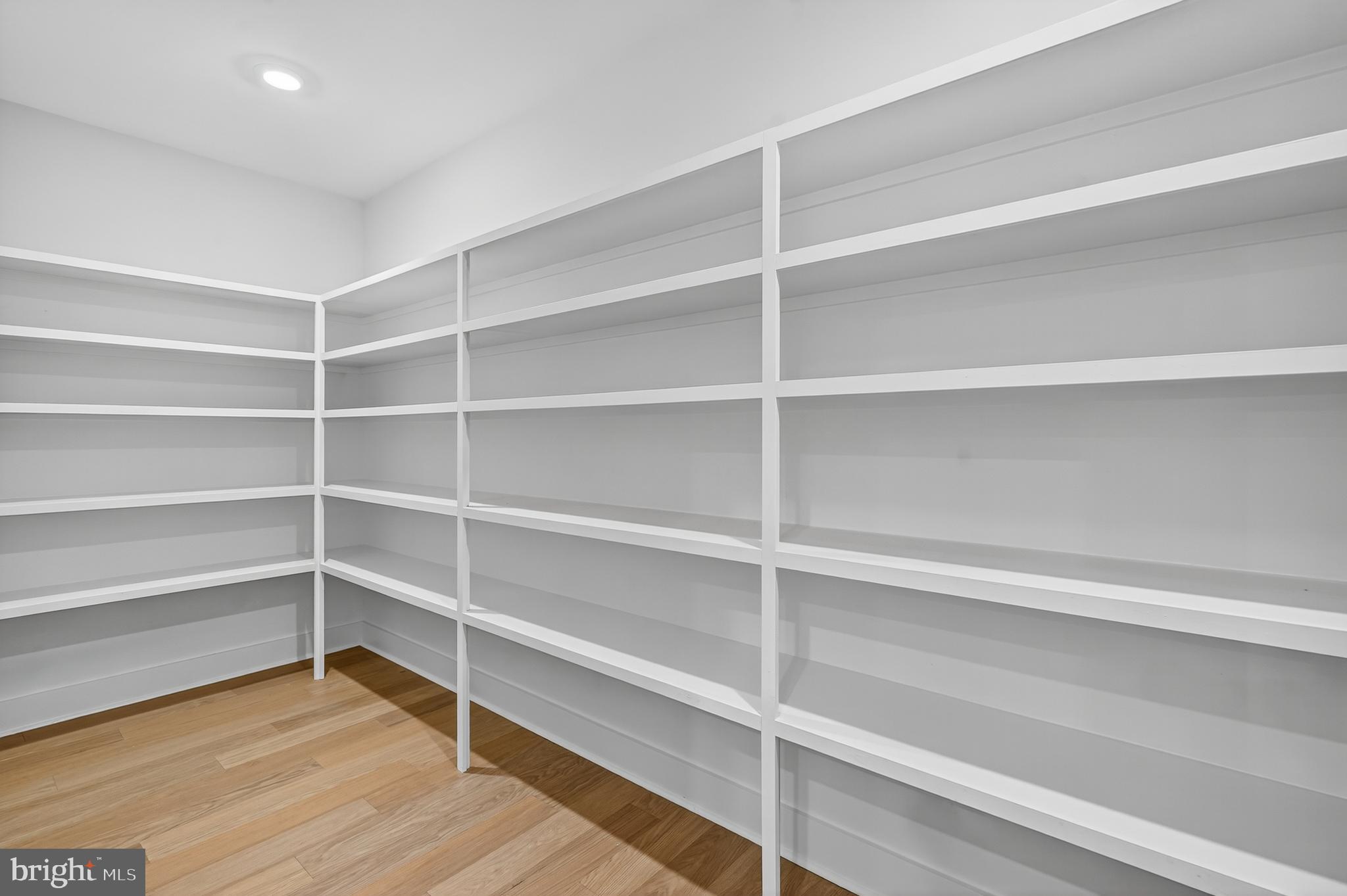 GLENN DALE - Residential