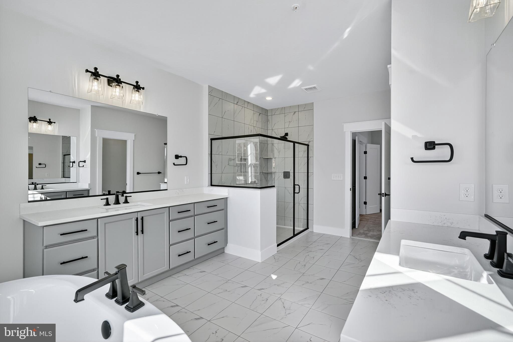 GLENN DALE - Residential