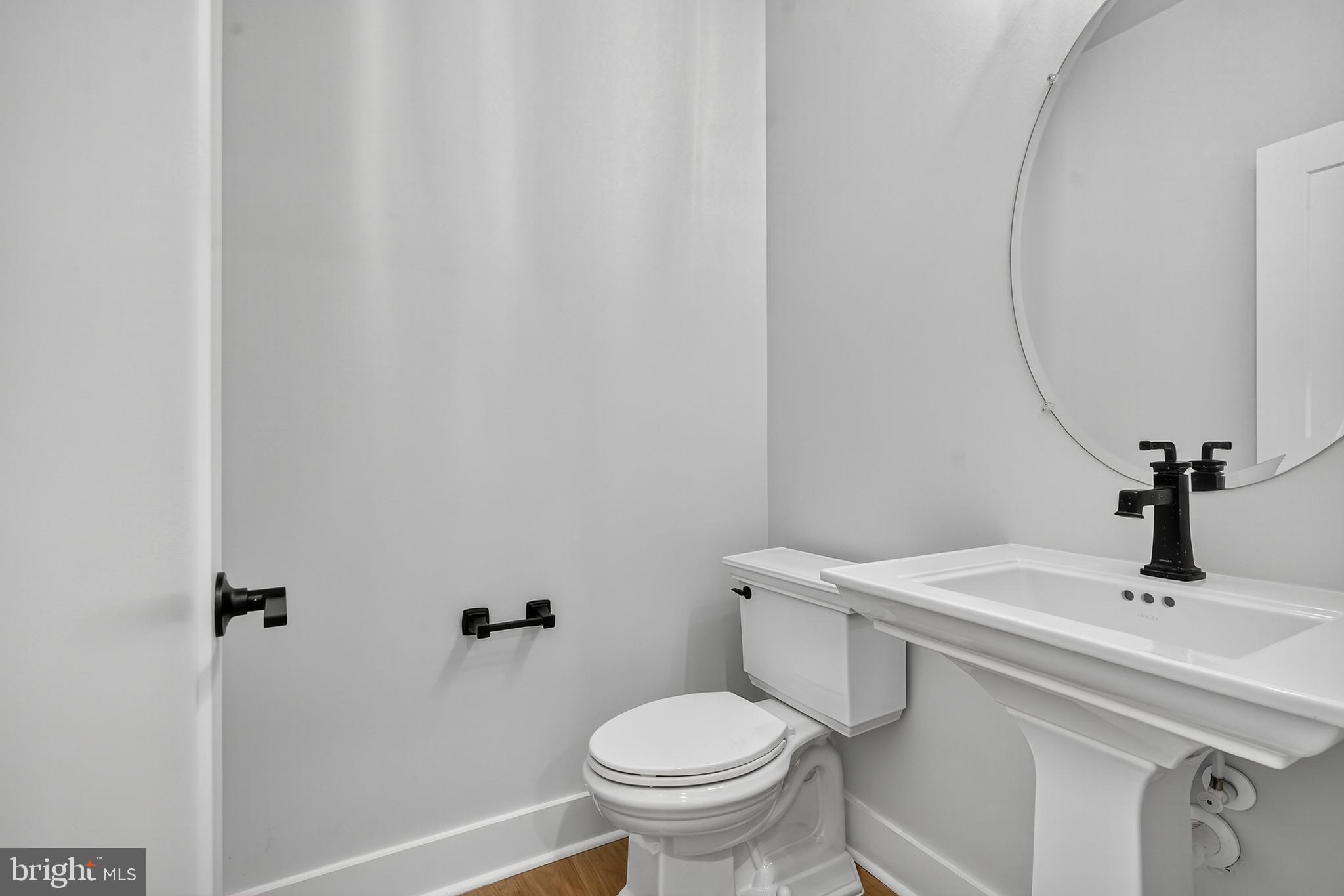 GLENN DALE - Residential