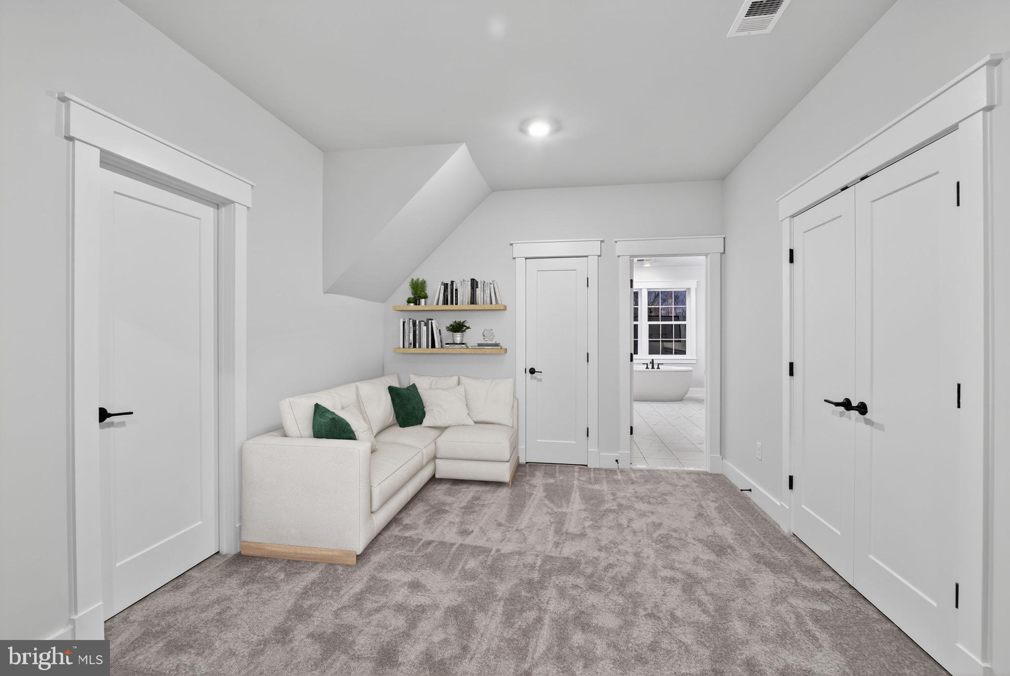 GLENN DALE - Residential