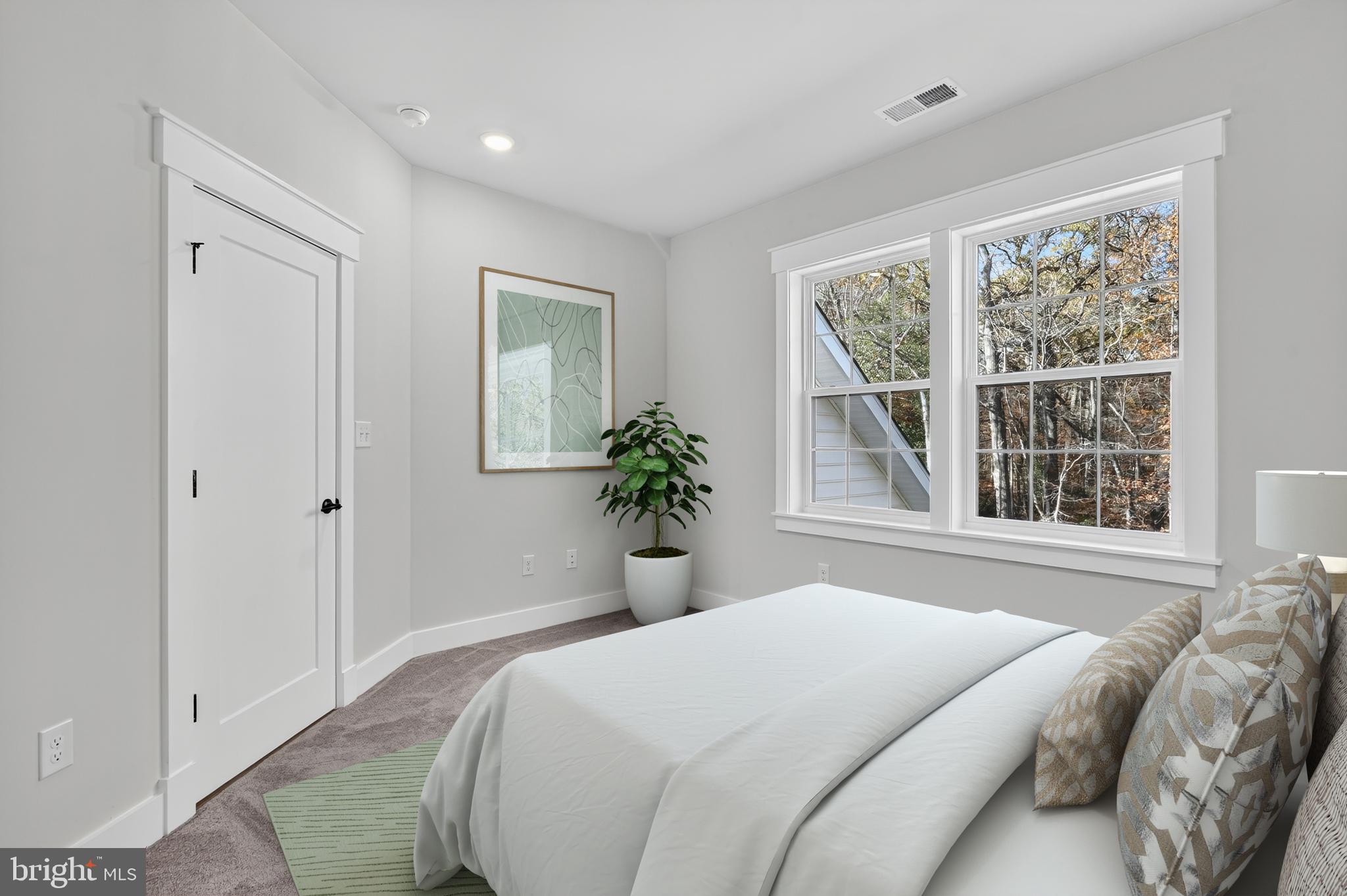 GLENN DALE - Residential