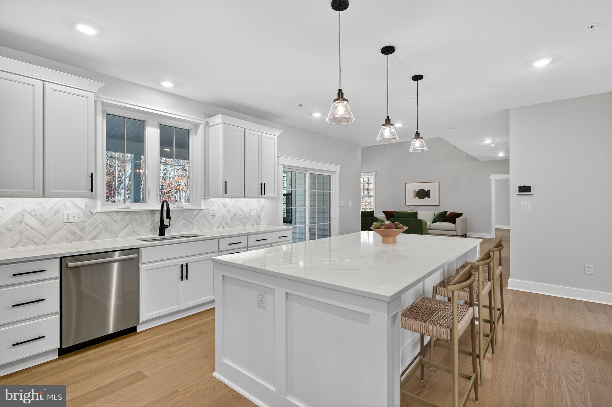 GLENN DALE - Residential